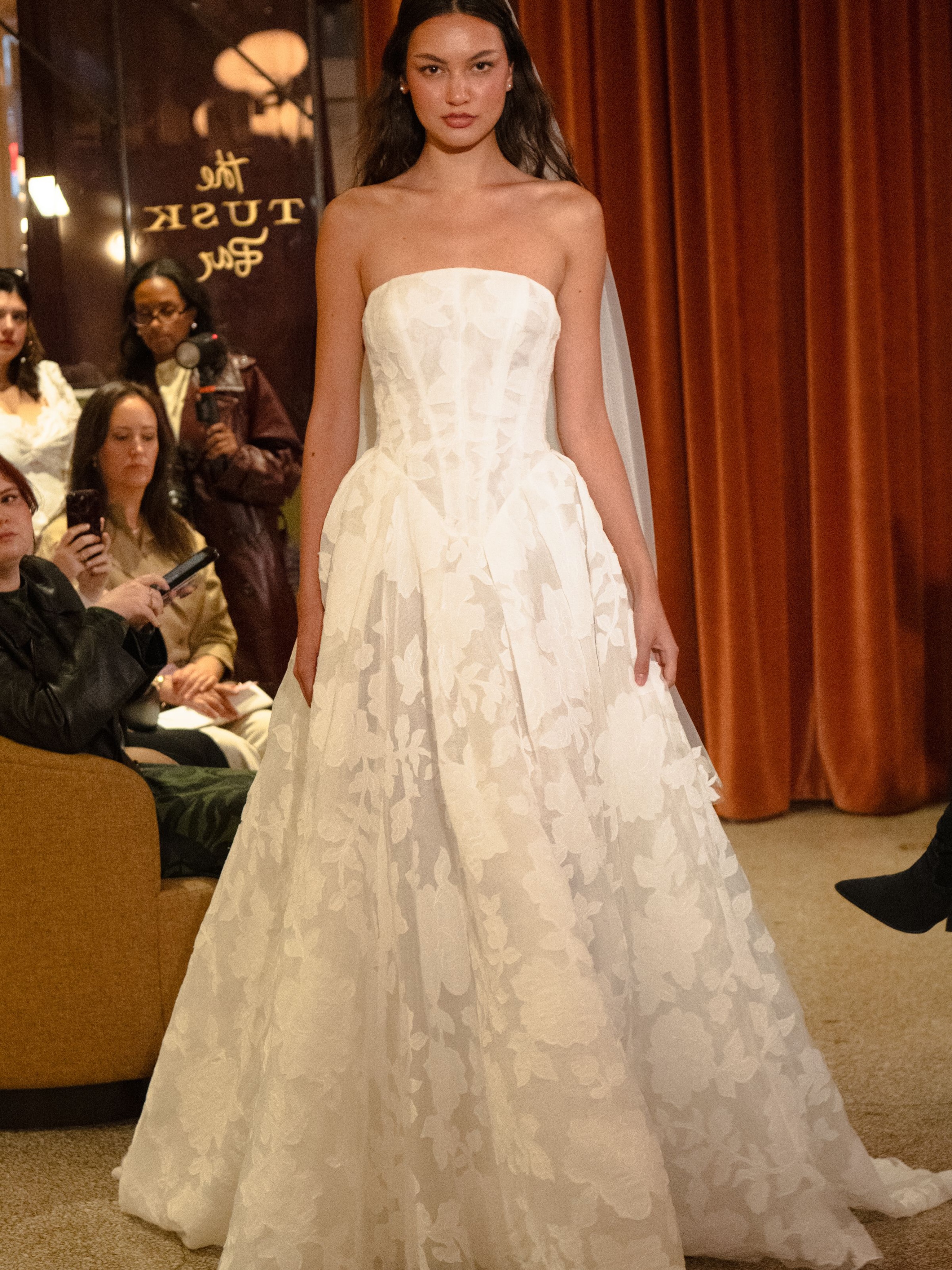 Fresh out the oven! Alva has arrived in store after its debut at New York bridal fashion week at the beginning of April.