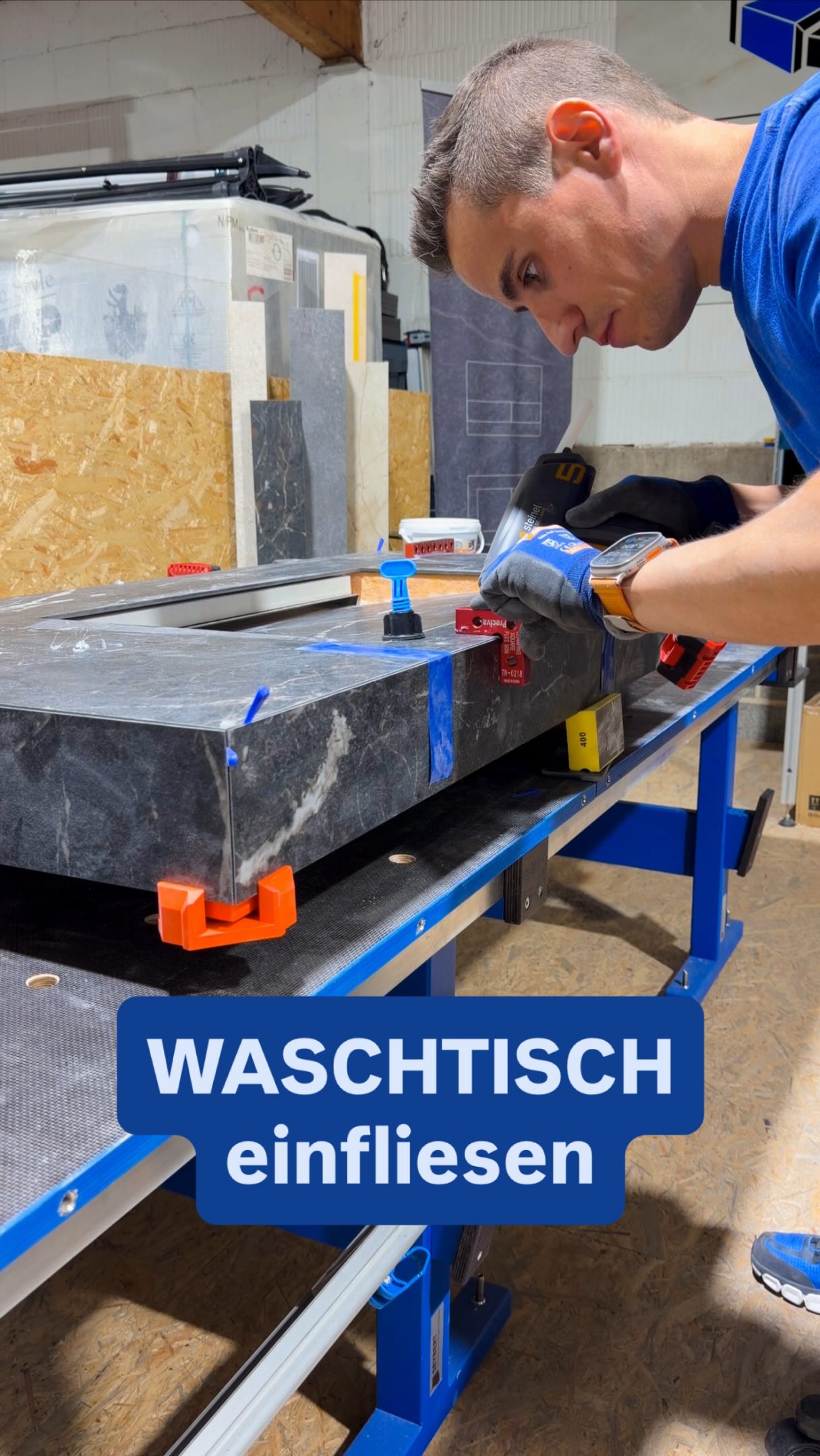 Waschtisch von @schluetersystems einfliesen, mit der großformatigen Fliese Marazzi Grande Stone Look Breccia Imperiale Naturale