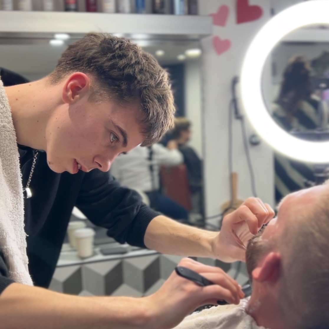 A huge congratulations to Alfie for passing his Level 2 Hairdressing Apprenticeship! 🎉
You’ll find our new Junior Stylist buzzing around the salon floor bringing enthusiasm, skill and a big smile to every appointment! ✂️
Well done Alfie 🎉
📍 24 Tacket Street, IP41BA
.
#juniorstylist #ipswichhair #ipswichhairdresser #suffolkhair
