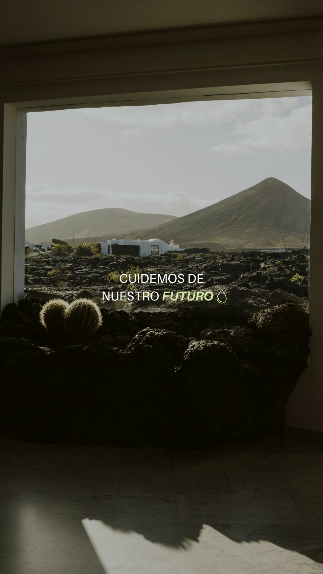 El agua parece infinita cuando miramos el mar. Pero en una isla, sabemos que no lo es. Cada gesto cuenta y cada gota importa 💧
En el @festivalcinelanzarote celebramos el cine, la cultura y el compromiso con nuestro entorno, recordando la importancia de hacer un uso responsable del agua en todas nuestras ediciones y hoy, a la puertas de un largo verano, queremos recordarte la importancia de cuidar aquello que nos une.
¿Te unes al cambio? 🌱
🔗Para más información visita www.festivaldecinedelanzarote.com
@arrecifecultura @ayuntamientodearrecife @lanzarotefilm @cabildodelanzarote @canaryislandsfilm @culturalanzarote @cact_lanzarote @minturgob @islascanariasoficial @icdcultural @planderecuperacion
Financiado por la Unión Europea - Next Generation EU
#FICL26 #FICLsostenible #agua #festivalcinelanzarote