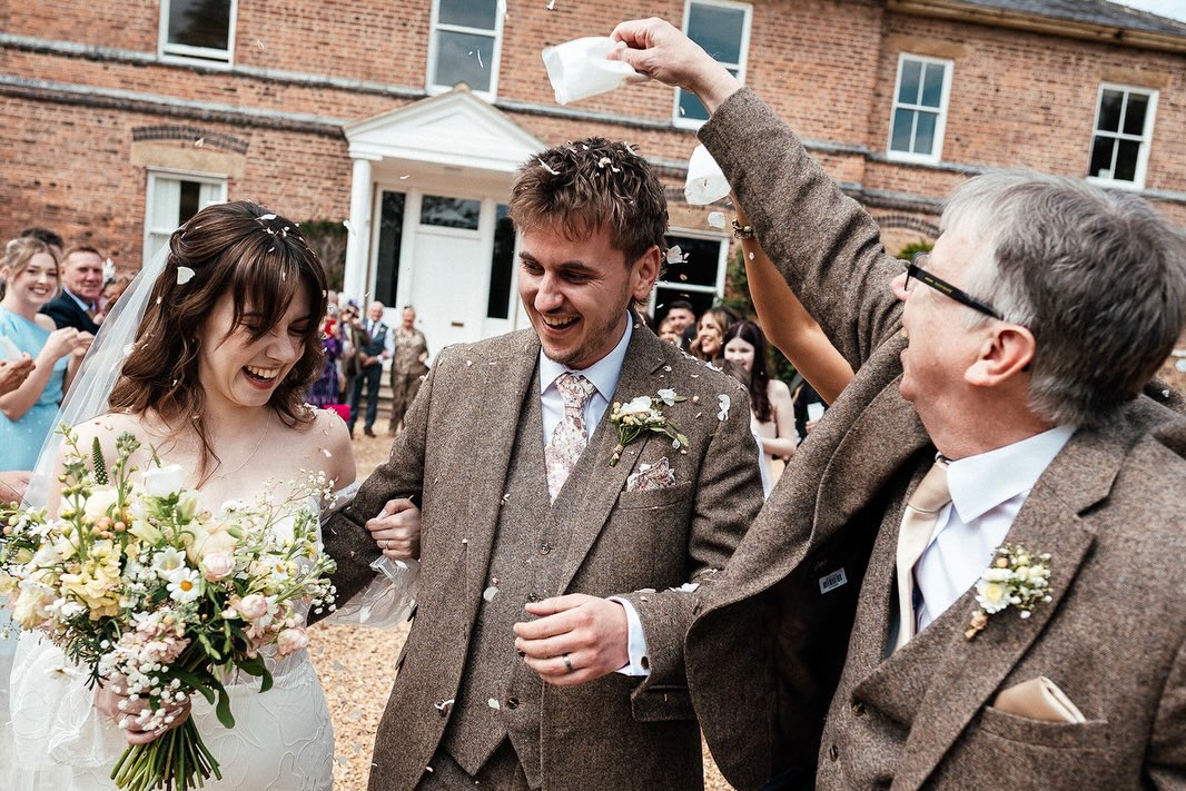 There’s something so special about opening our emails and finding beautiful photos from your wedding day that you’ve kindly shared with us 🤍
Seeing your flowers come to life in the moments we helped create is truly the most wonderful feeling.
From the very first chat about your ideas, colours, and dreams for your day, to carefully bringing your wedding flower vision to life — I love every part of the journey.
Getting to see everything come together on your big day, and then seeing the joy, love, and memories captured in your photographs, is why I adore creating wedding flowers so much ✨
Thank you to all our couples who take the time to share these special moments with us — it means the world!