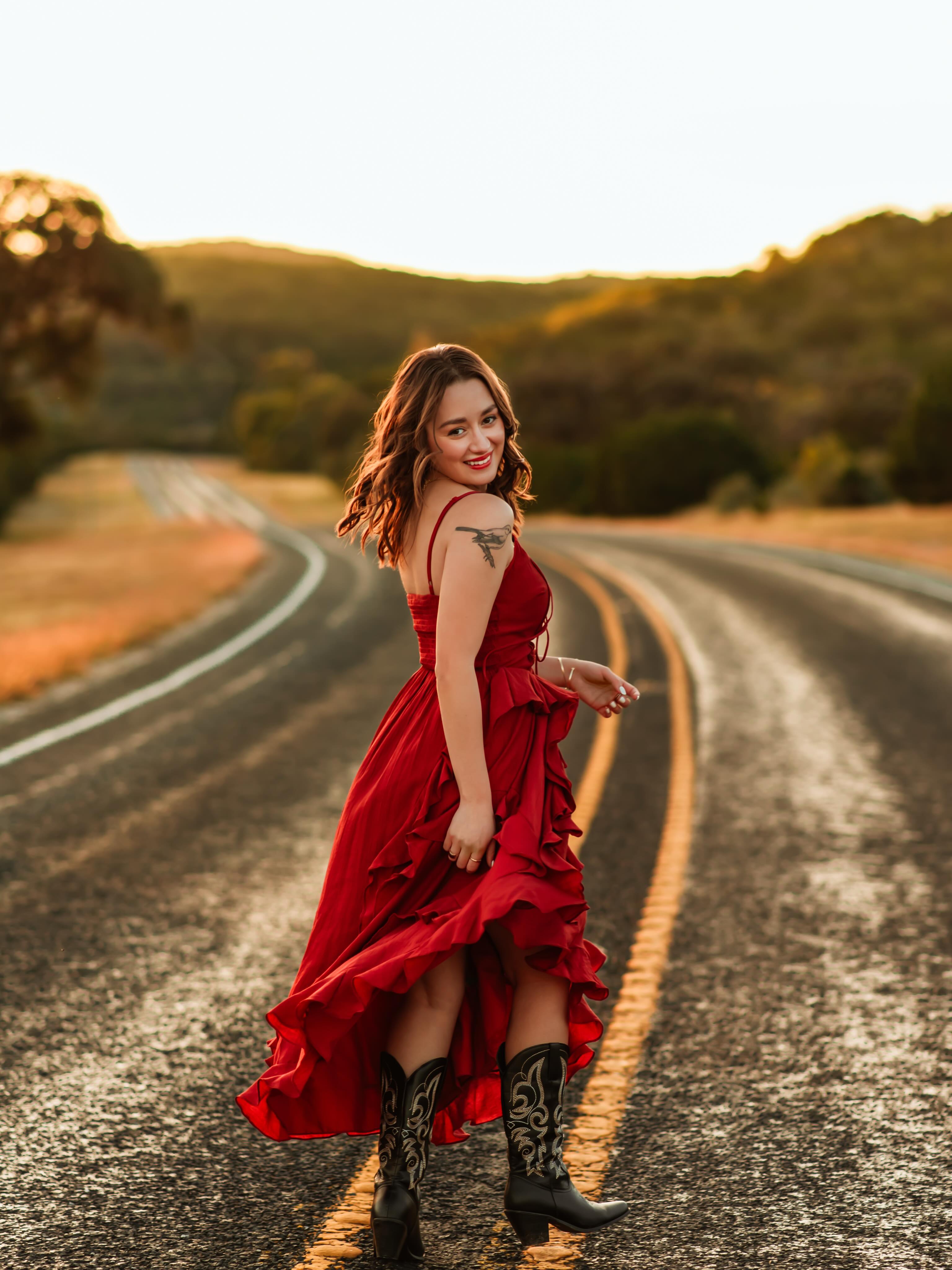 Thank you for helping me choose the cover photo!!
Ashley is just so gorgeous, and this session was SO much fun! The red dress, the boots, the Hill Country!! Like are you kidding me?! 🔥🔥🔥
Make sure you swipe to see more from this session because she absolutely killed it!!
.
.
#hillcountryphotographer #gradphotoshoot #goldenhour #leakeyphotographer #concanphotographer