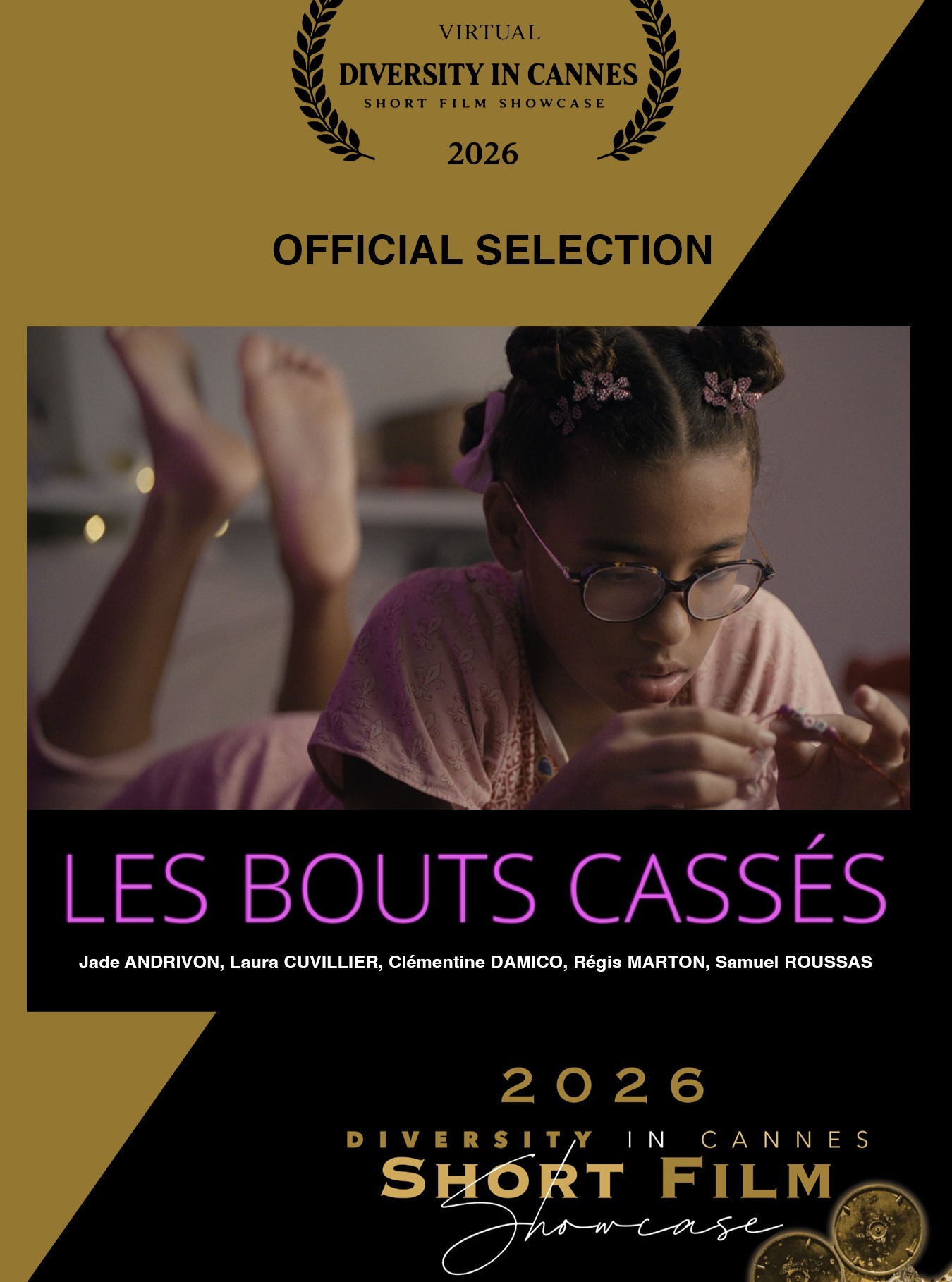 L’𝗲́𝗰𝗼𝗹𝗲 𝗞𝗼𝘂𝗿𝘁𝗿𝗮𝗷𝗺𝗲́ 𝗞𝗮𝗿𝗮𝗶̈𝗯𝗲𝘀 est fière de vous annoncer qu’après avoir remporté le Prix de la révélation féminine au festival Diversity in Cannes, le court métrage 𝙇𝙚𝙨 𝙗𝙤𝙪𝙩𝙨 𝙘𝙖𝙨𝙨𝙚́𝙨 est sélectionné à l’édition 2026 du 𝗩𝗶𝗿𝘁𝘂𝗮𝗹 𝗗𝗶𝘃𝗲𝗿𝘀𝗶𝘁𝘆 𝗶𝗻 𝗖𝗮𝗻𝗻𝗲𝘀 𝗦𝗵𝗼𝗿𝘁 𝗙𝗶𝗹𝗺 𝗦𝗵𝗼𝘄𝗰𝗮𝘀𝗲.
.
11 films ou séries représentent la France parmi 99 projets sélectionnés, produits sur 5 continents, dans 17 pays : Canada, États-Unis, Mexique, Suisse, Soudan du Sud, France, Afrique du Sud, Soudan, Royaume-Uni, Australie, Brésil, Sainte-Lucie, Équateur, Grèce, Italie, Jamaïque et Trinité-et-Tobago.
.
La compétition est officiellement ouverte du 12 au 16 juin. Vous pouvez dès maintenant découvrir et soutenir le cinéma indépendant issu de la diversité.
.
Profitez des films et soutenez 𝙇𝙚𝙨 𝙗𝙤𝙪𝙩𝙨 𝙘𝙖𝙨𝙨𝙚́𝙨 en partageant et en votant.
.
🎟️ Billets disponibles sur le site : https://lnkd.in/eVNNimNB
.
.
.
#KourtrajmeKaraibes #LesBoutsCasses #Cannes2026 #DiversityInCannes #VirtualShowcase @diversencannes #CinemaAntillais #CourtMetrage #France2030