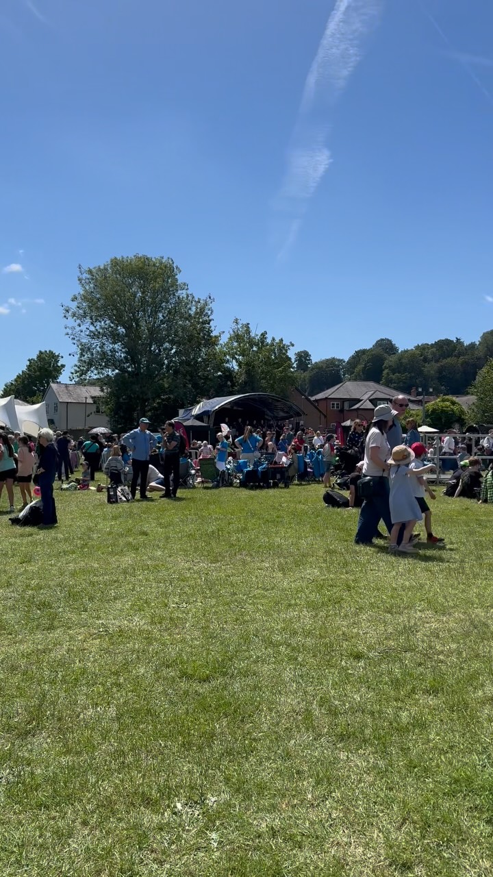 Come along it’s a beautiful day @choirblast ! #thingstodoinsurrey