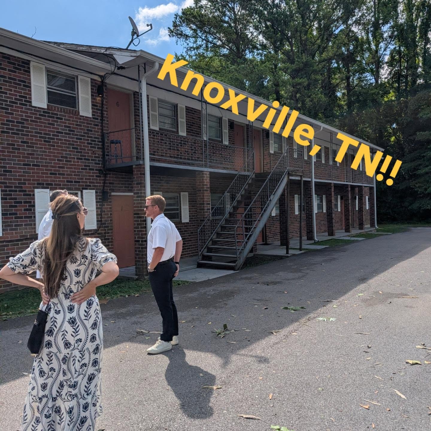 Property shopping with my favourite person @kaelyepal in one of my favourite places in all of the USA- Knoxville TN
Love seeing some of the opportunities here and for the great people we meet along the way!
What are your thoughts about Real Estate in Tennessee??