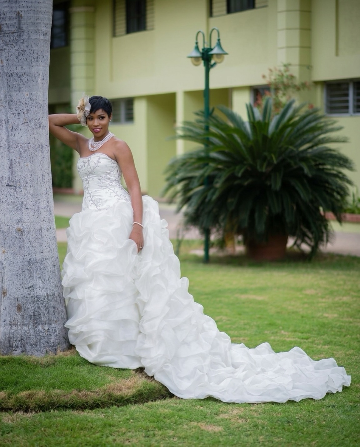 A House of Clay Classic from our archives ❤️
~ Made in Jamaica, for the World. ~
#WeddingSeason #WeddingDresses #HouseofClay #madeinjamaica