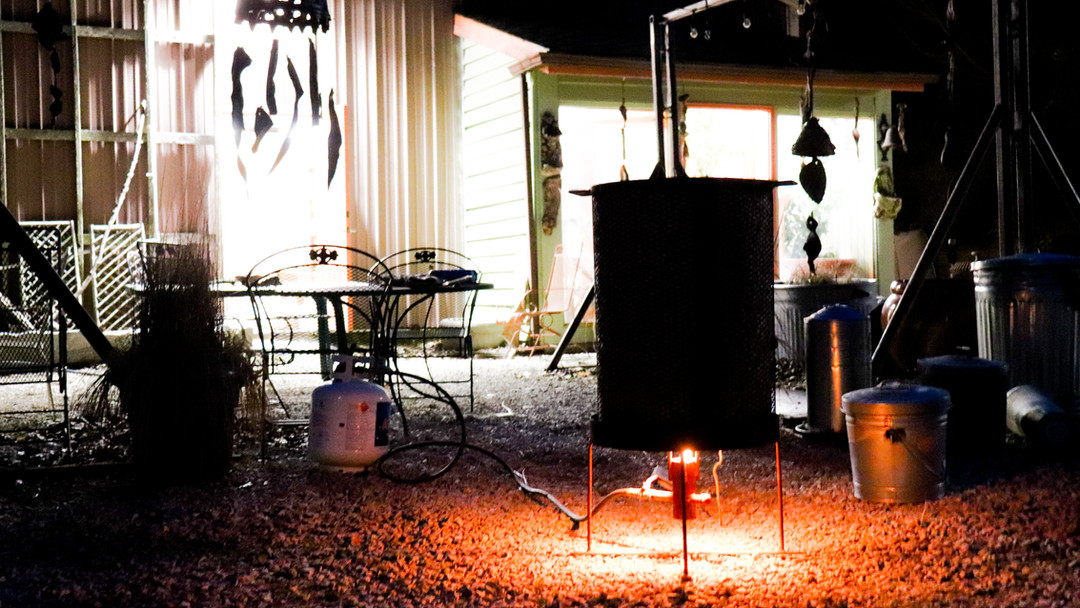 Get ready to fire up your creativity! Join Monday Evening Raku Techniques with Tiffany Kohler on July 20 — hands-on glazing and raku firing in Wildwood. Perfect for beginners and experienced potters. Link in Bio • 2908 Ossenfort Road, Wildwood, MO • 7:30–10:00 PM local • Reserve now: https://wix.to/CGd7qlL #Raku #Pottery #Ceramics #ArtClass #WildwoodArts