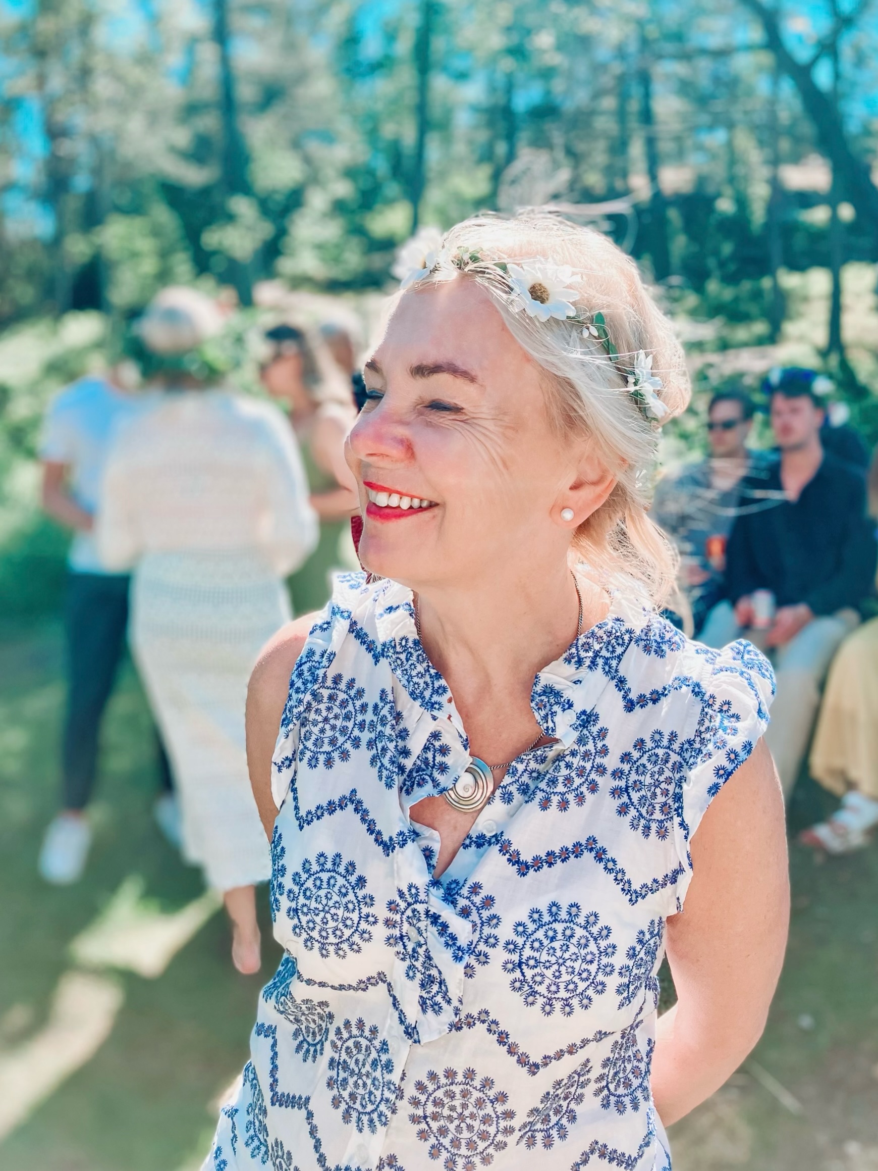 The height of summer… 🌼
Midsummer celebration. Light beauty, abundance of greenery. 🌿
Enjoy summer, friends! /Margareta