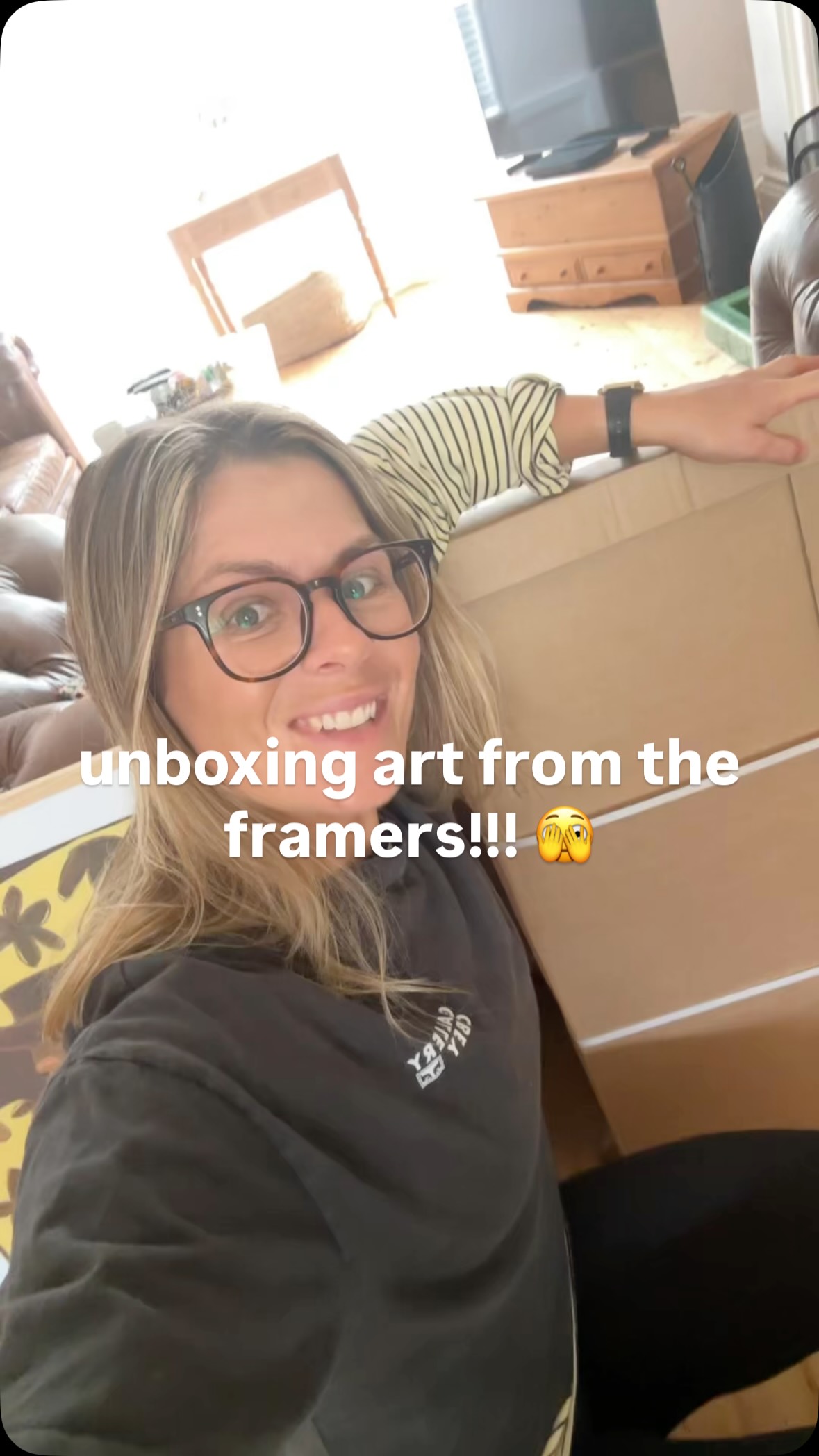 Unboxing stuff is so fun 🤪
Framing up art honestly makes me feel so happy because, number one I am astonished I have finished something and two I get all proud that it’s nearly ready to be hung on someone’s wall, which is a very cool feeling.
🤎🤎
#cowgirlart #wallartinspo #wallart #wallposters #artforthehome