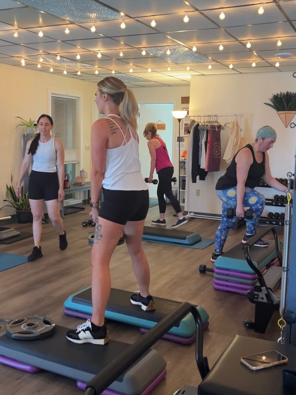 First Glute Boot Camp in the books! Whooohooo! 🙌🏼🙌🏼 Way to go ladies! This was so good 🥵 Can’t wait for the next one- we’re planning for July!
