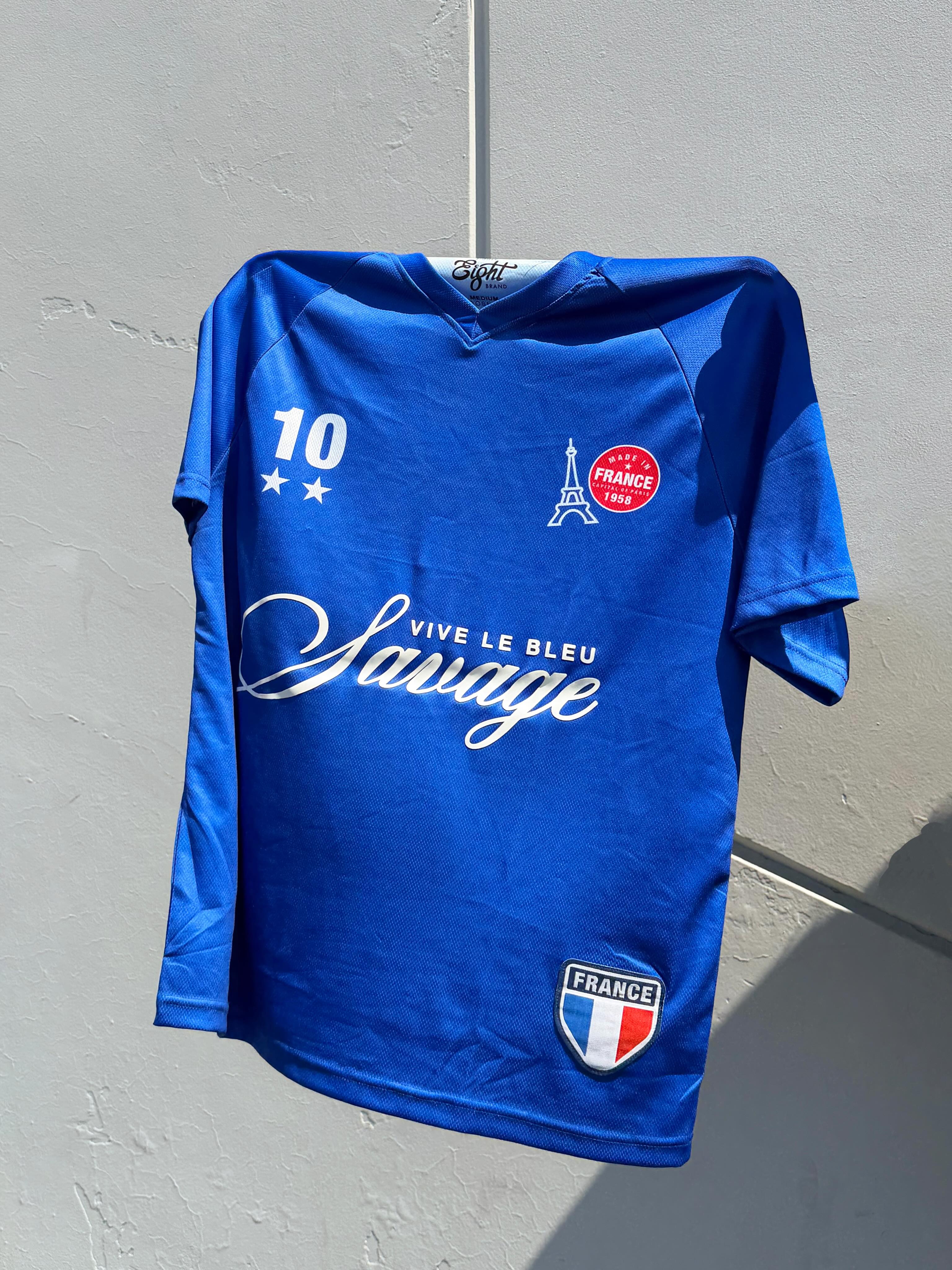 🇫🇷 New France soccer jersey just dropped ⚽🔥
Perfect for summer, perfect for World Cup season ☀️🏆
Easy fit, clean look, ready for every match.
Who’s your team this year? 👀⬇️
#eightyeightbrand #losangeles #worldcup #soccer #jersey