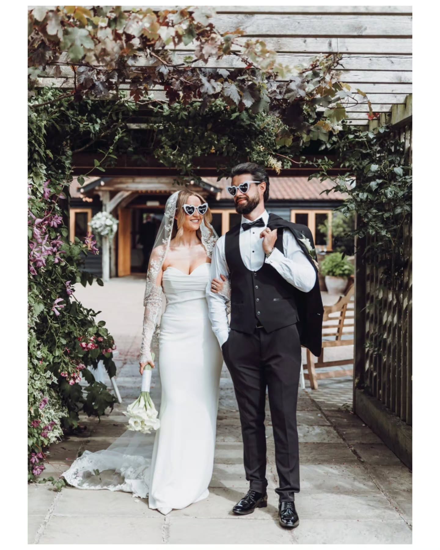T & G 🤍
What a day at Maidens Barn.
From the moment guests arrived, the vibe was absolutely spot on. No stress, no fuss—just two people completely in love, surrounded by family and friends who were ready to celebrate from start to finish.
The laughter was constant, the dance floor was busy, and the energy never dropped all day. These are the weddings I love most; genuine moments, big smiles, and a party atmosphere that makes the whole day feel effortless.
A perfect Essex summer wedding and one I'll be smiling about for a long time.
#EssexWeddingPhotographer #maidensbarn
Venue @maidensbarn