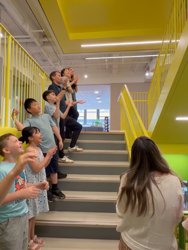 Our first-ever clap out for our first-ever graduating class. 💚
Yesterday, our inaugural Grade 8 class walked through the halls of Pine Street School surrounded by cheers, high fives, applause, and so much love from the students, parents, and faculty who helped shape them.
The hallway was loud, full of smiles, and packed with the kind of pride you could feel in the room.
For our younger students, it was a chance to celebrate the leaders they look up to. For our families and faculty, it was a chance to honor just how much these students have grown.
Class of 2026, you will always be part of Pine Street School history.
Follow along as we celebrate our inaugural graduating class and all that comes next.
#PineStreetSchool #ClassOf2026 #seniorclapout #graduationseason