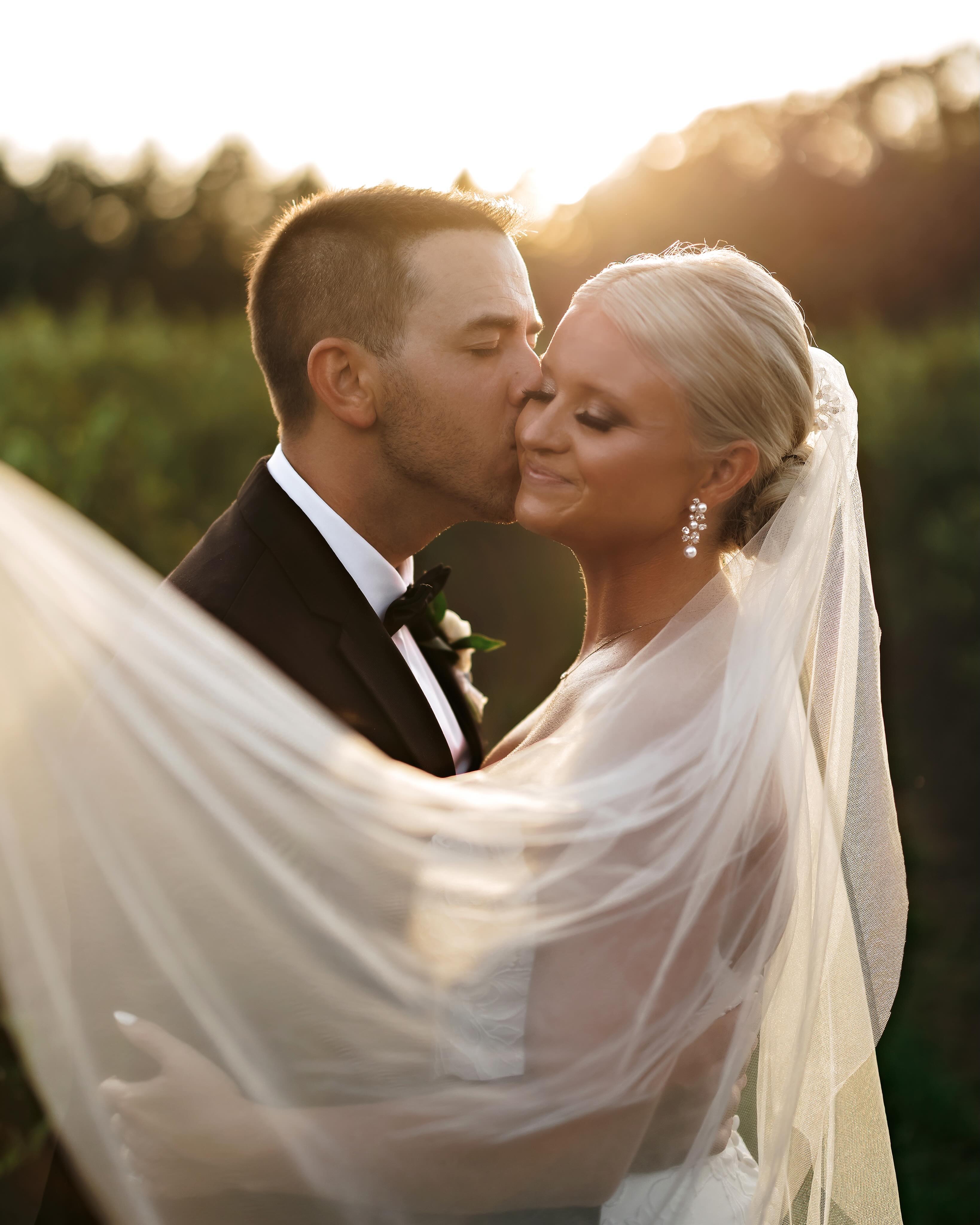 M a d i s o n + B r a d e n
An intimate gathering among the vines and gardens at @haddenestate to celebrate the NEW Mr. & Mrs. Harbuck! Lush, summer greens, late sunshine, and hues of blue surrounded these two, beautifully put together by @sweetmagnoliawedding. Captured perfectly by Mary Catherine! We are so thankful to be a part of these memories. SO many more where this came from! #ashlyncatheyphotography / Captured by Mary Catherine