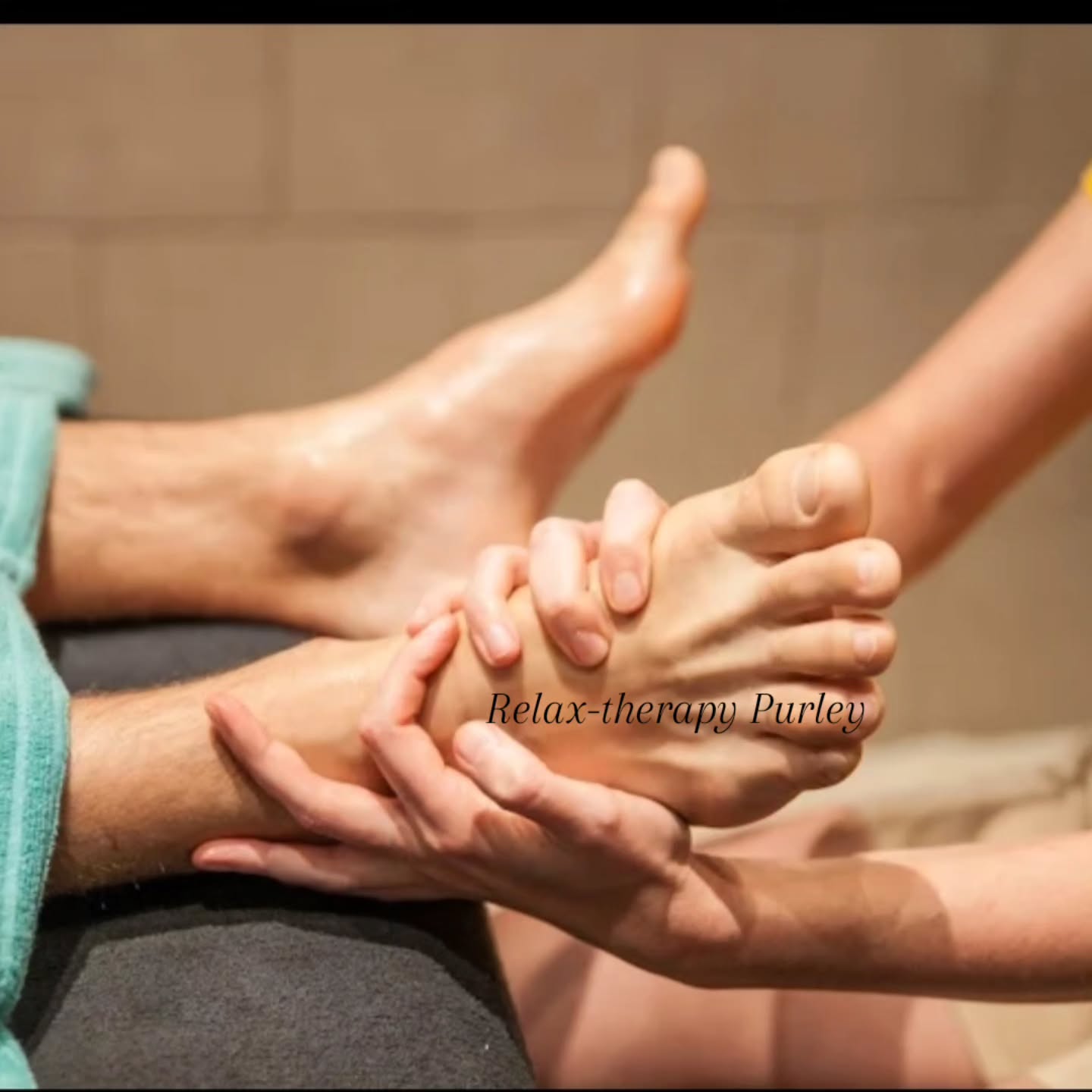 "I work hard and life can be stressful. My massage represents one hour every month when I can forget about all that and just relax. Jason"
Sometimes an hour isn't just an hour. It's a chance to switch off, recharge and simply breathe.
Thank you for trusting me to be part of your wellbeing journey.
If there's a hard-working man in your life who deserves that feeling too, Father's Day gift cards are available online and in-store.
#relaxation
#reflexology #dadlife #menlife #fatherhood