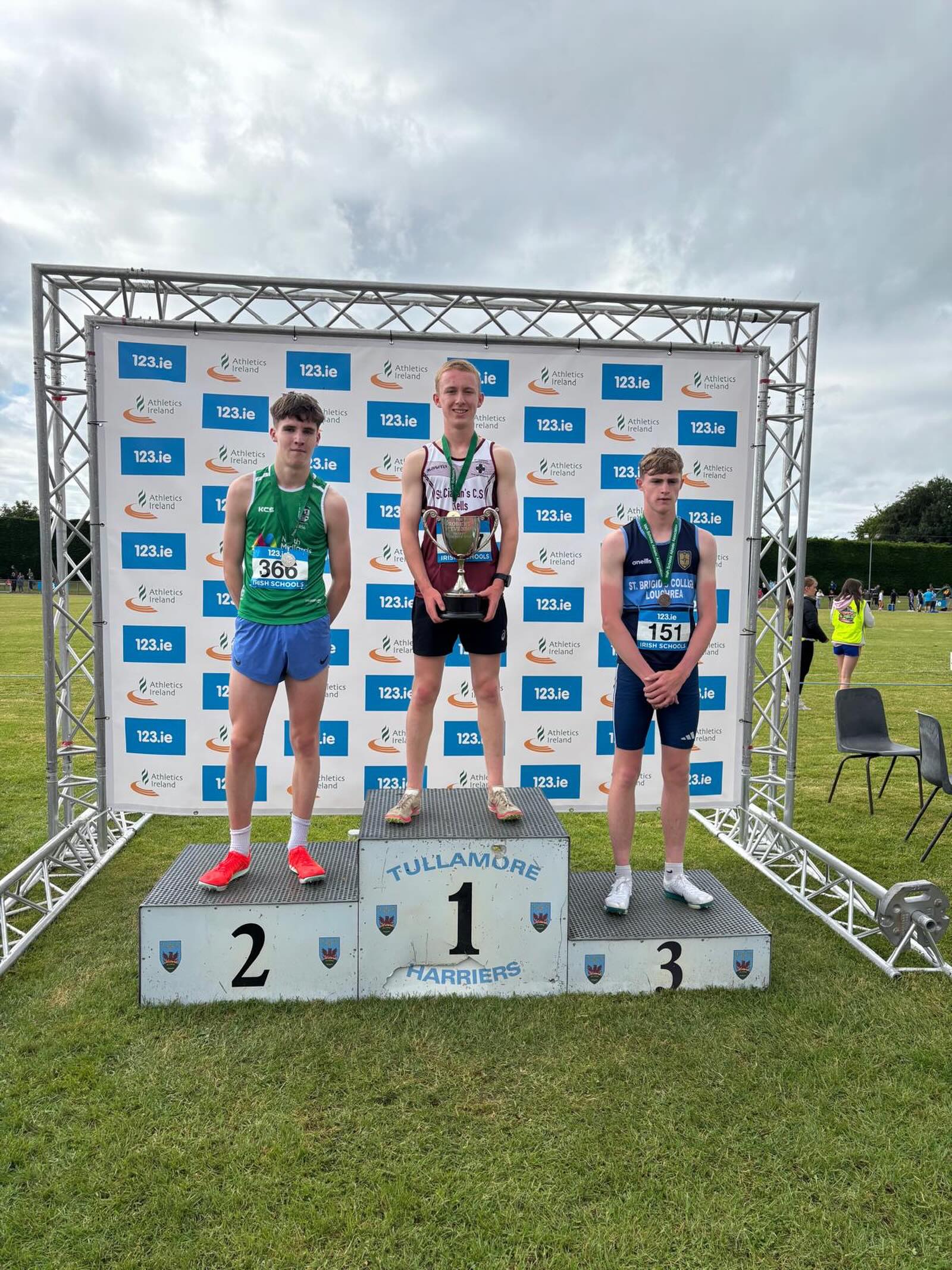 GALVIN TO COMPETE IN TAILTEANN GAMES
Cillian Galvin had a magnificent run in the Under 16 mile at the Irish Schools Track and Field Championships on the last weekend of May to round out a great year representing Coláiste Mhuire. As a result of his medal winning performance he received a call up to represent Leinster Schools at the historic 123.ie Tailteann Interprovincial Games which take place at SETU Carlow today (June 20).
The four provinces will battle for honours, while athletes will also be aiming to secure selection for the SIAB Schools’ International team ahead of next month’s competition in Belfast.