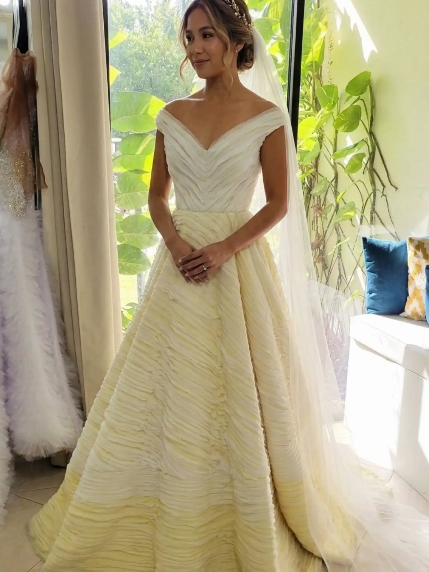 Enchanting 😍❤️#WeddingSeason
~Made in Jamaica, for the World. ~
#HouseOfClay #WeddingDresses #MadeinJamaica