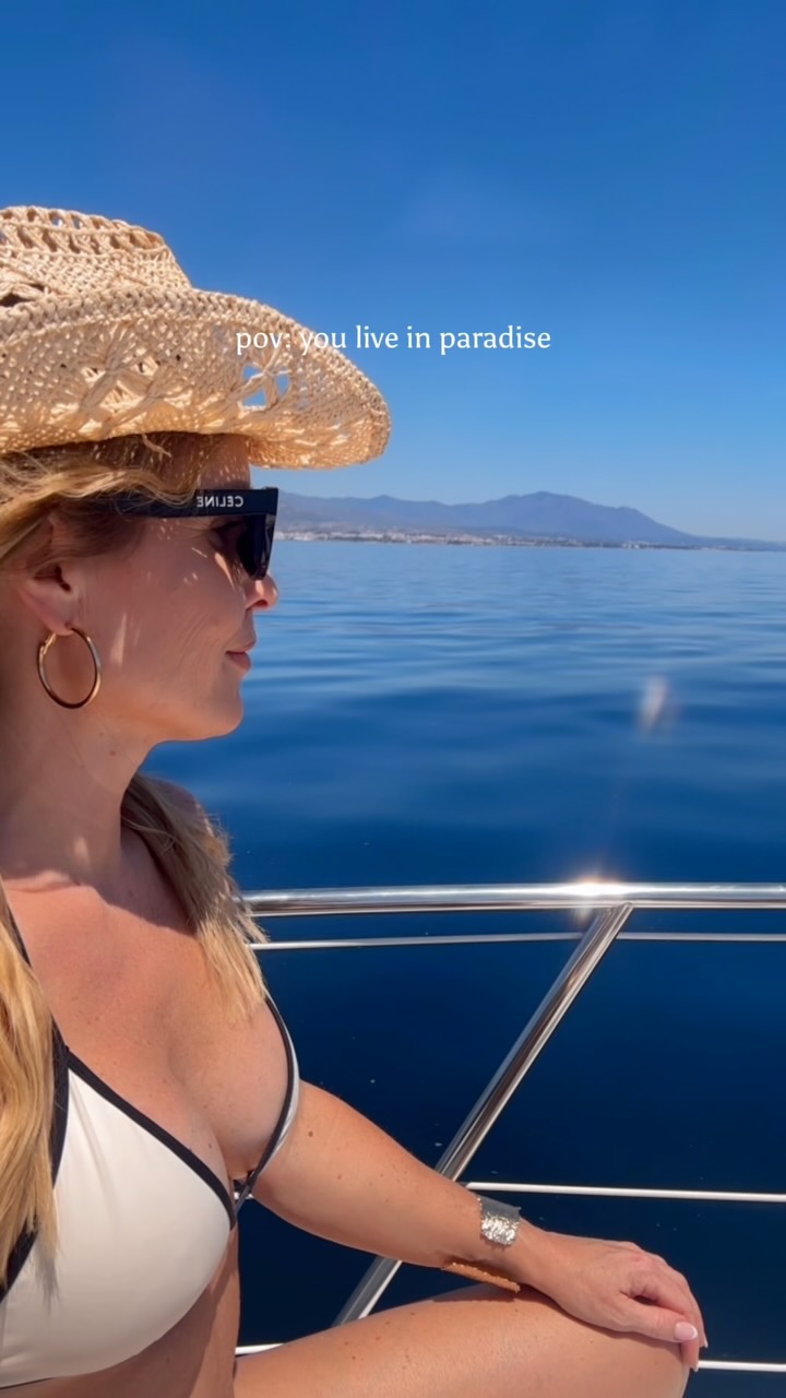 always grateful for this scenery 🌴
#marbella #marbellalife #paradise #spain #marbellaespaña