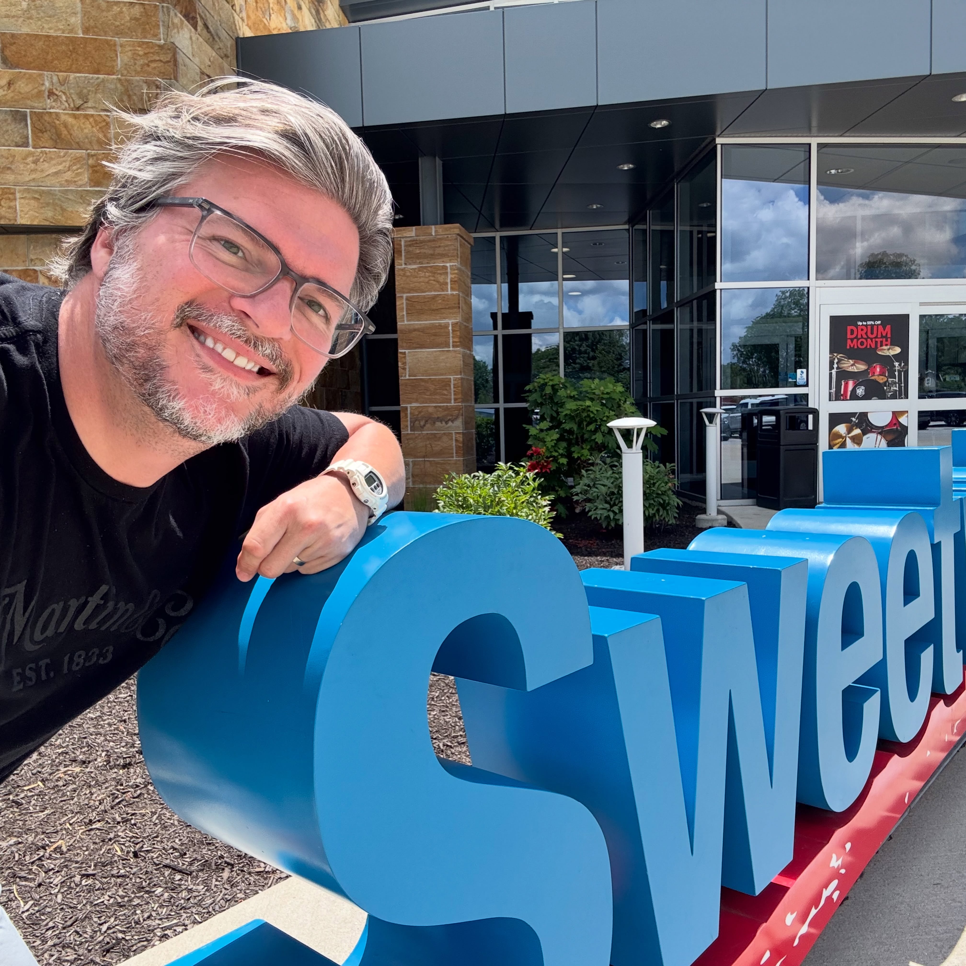 Made it to Mecca yesterday (aka @sweetwatersound’s massive campus/store) and got to meet up with my sales rep/friend @19_mattchew_91 for the first time! He has helped me build my setup for 7 years and it was great to finally meet him face to face. He gave me a tour of the facility and holy cow. Just amazing and impressive. (Also worth noting, I shockingly didn’t buy anything in their massive store. I’m very proud of myself. But I did sell some things!)
-
They also have a big slide. The rule (that I made up and promptly implemented) is that you have to go down it if it’s your first visit to Sweetwater’s campus. So I did just that.