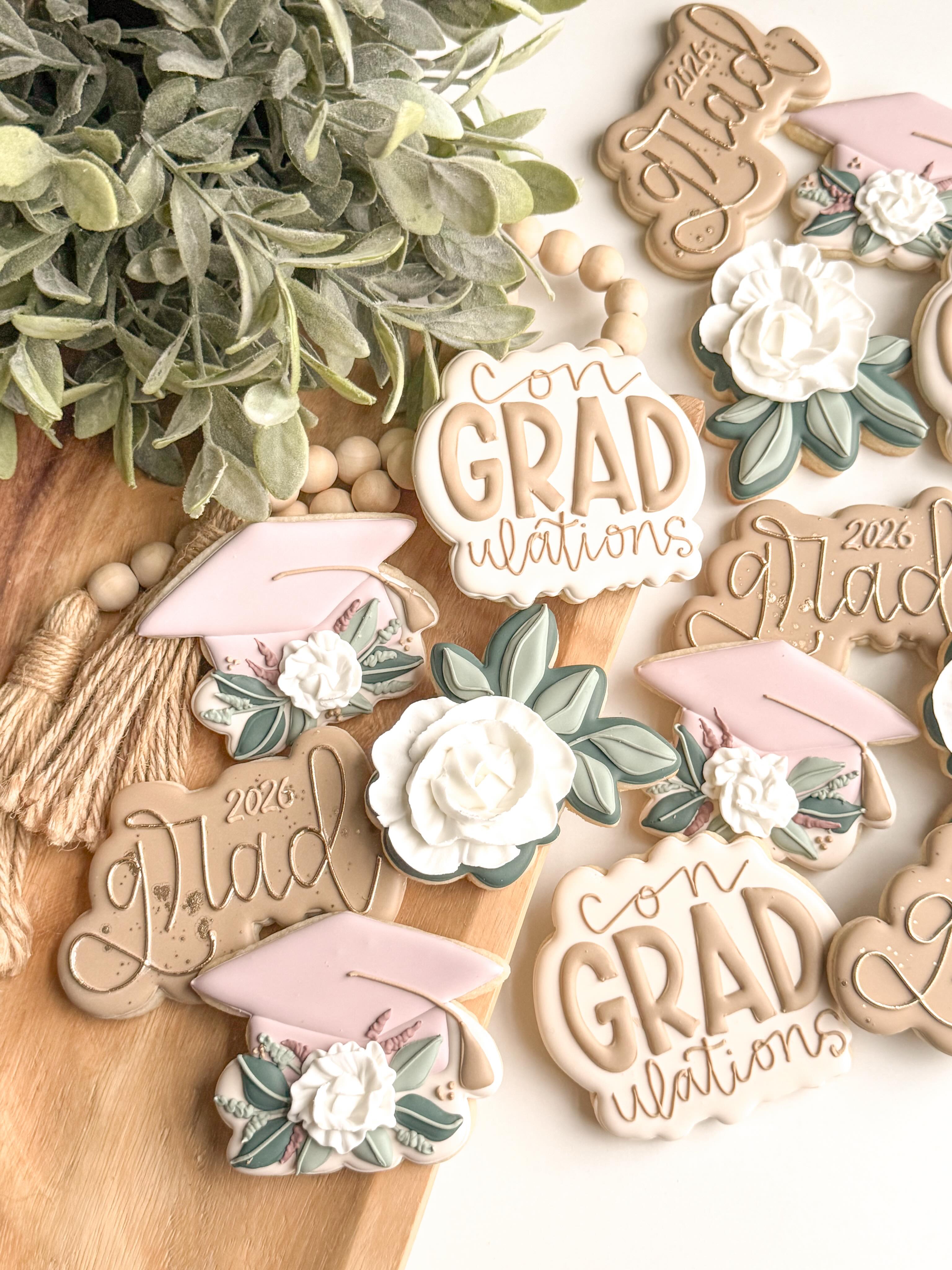 G R A D S E A S O N • custom royal icing sugar cookies are the perfect way to celebrate your graduate this season!! No matter the size of your graduation party, custom cookies are the perfect addition to celebrate the graduate!!
•••
Interested in Ruby Lou Company custom sugar cookies for your next event- please submit your request at www.rubyloucompany.com