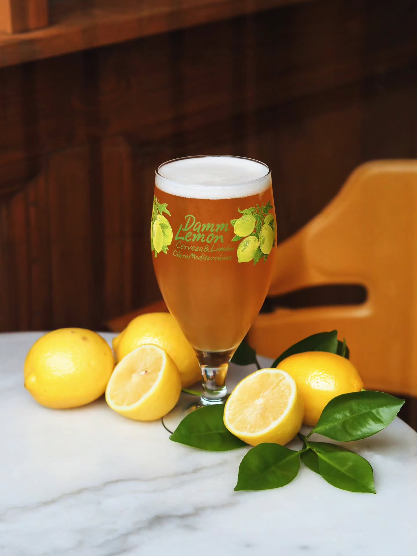 Summer in a glass 🍋 We serve this delicious lemon lager shandy on draft to bring you a super crisp and refreshing pint.
Available alongside Italian pilsner and IPA on draft also.
.
Thursday 9am-9pm
Friday 9am-10pm
Saturday 9am-10pm
Sunday 9am-8pm
#dammlemon #draftbeer #summerdrinks #neighbourhoodbar #altrincham
