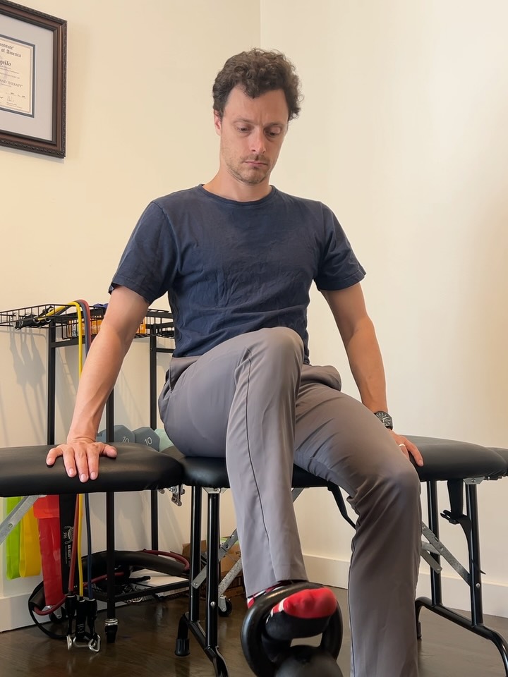 Tendonitis is a common cause of hip pain. The tendon can get inflamed from over activity causing hip pain from running. It can also start to atrophy from inactivity and cause tendon issues. We want to walk that fine line of loading but not overdoing it. The hip has several different tendons that this issue can pop up in. Here are some exercises for the hip flexor tendon, gluteal tendon and the hamstring tendon which are common problem sites. These exercises are a good place to get started. As a Chiropractor for runners, feel free to reach out for one-on-one care in regard to your hip pain to find out which ones make the most sense for you.
#hippainrelief #williamsburgbrooklynnyc #chiro #mdt #runninginjuryfree
Hip pain relief for runners in Williamsburg, Brooklyn