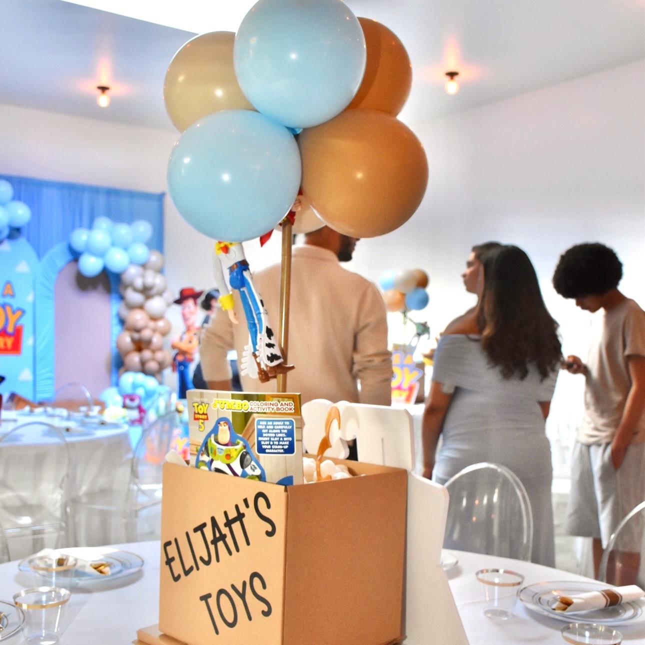🎉✨ To Infinity and Beyond! ✨🎉
Check out this awesome Toy Story-themed baby shower we just designed! With the latest 🎥 Toy Story 5 movie hitting theaters, it’s the perfect time for a celebration that’s out of this world! 🚀
Have you seen the movie yet? 👀
Book now and explore more of our fun events at 23fiveevents.com!
#ToyStory #ToyStory5 #ToyStoryBabyShower #BoyStory #BoyStoryDecor
Venue: @sankofahaus