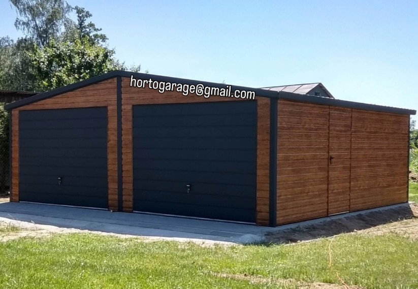 Wir stellen Ihnen unsere Garage vor
📏Abmessungen:
* Breite 7 m,
* Länge 6 m,
* Höhe am Giebel 3 m.
Farbgebung:
* Wände: Gold-Eiche,
* Tore, Dach: Anthrazit.
🚪🔩Konstruktion:
* Solide, korrosionsgeschützte Stahlkonstruktion.
* Wände aus horizontalen Paneelen in Holzoptik.
* Satteldach für einen effektiven Wasser- und Schneerabfluss.
* Zwei Garagentore.
• Separater Eingang
✅Vorteile:
✔ Modernes Design.
✔ Platz für zwei Autos.
✔ Witterungsbeständig.
🚗🧰🎿Nutzung:
Garage für Autos, Werkstatt, Werkzeuglager, Abstellplatz für Fahrräder, Motorräder, Gartengeräte und saisonale Ausrüstung.
💻📲👨💻 eine ähnliche Garage oder andere Details wünschen, mailen Sie hortogarage@gmail.com, gehen Sie auf den Link in der Bio oder rufen Sie an
📞 +49 177 4242452
📞 +49 152 246 74 361