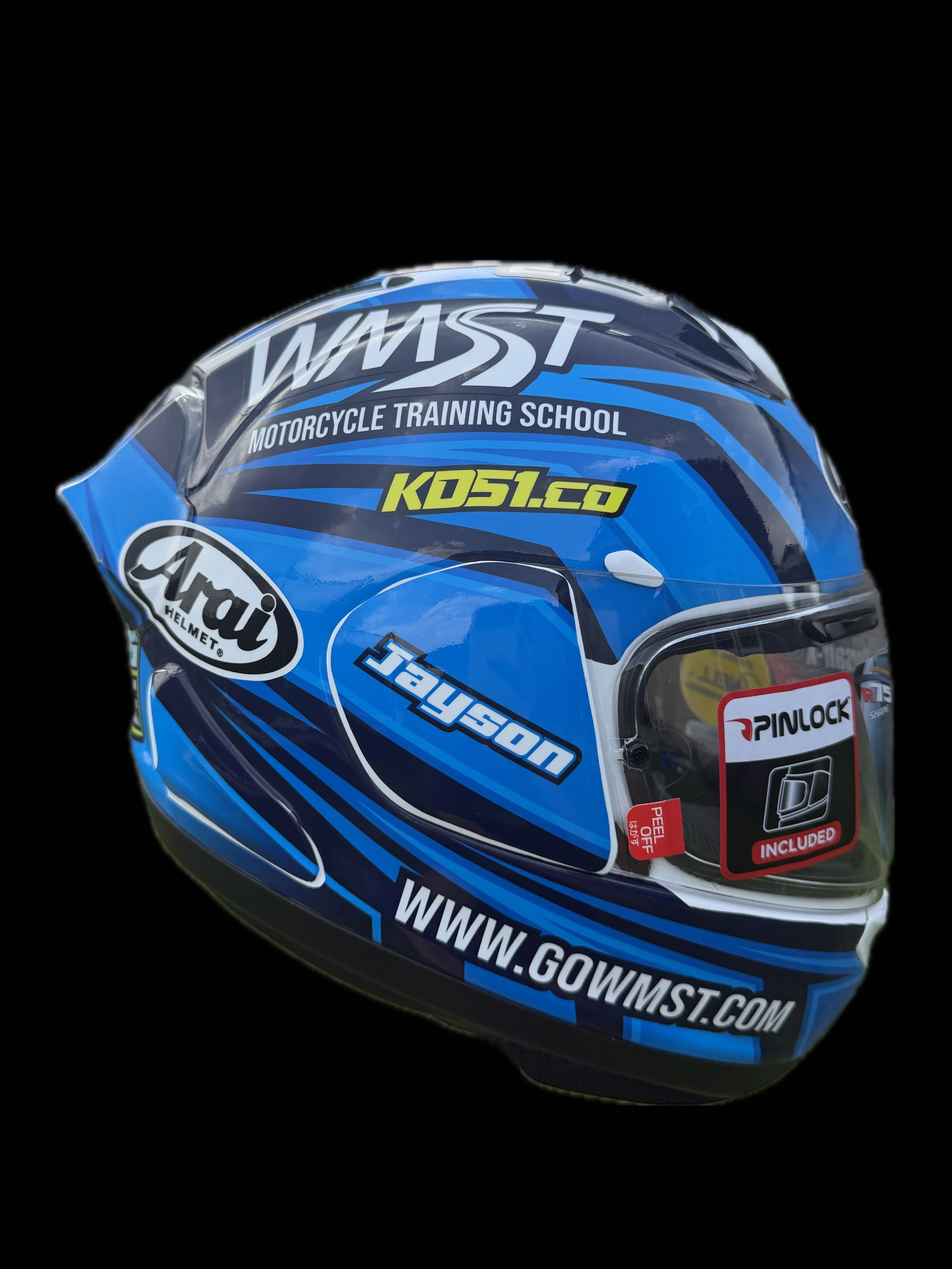 โ๏ธ @jayson36uribe ๐ฅ New lid for the ridge with his sponsor WMST Motorcycle Training school ๐ค๐ป