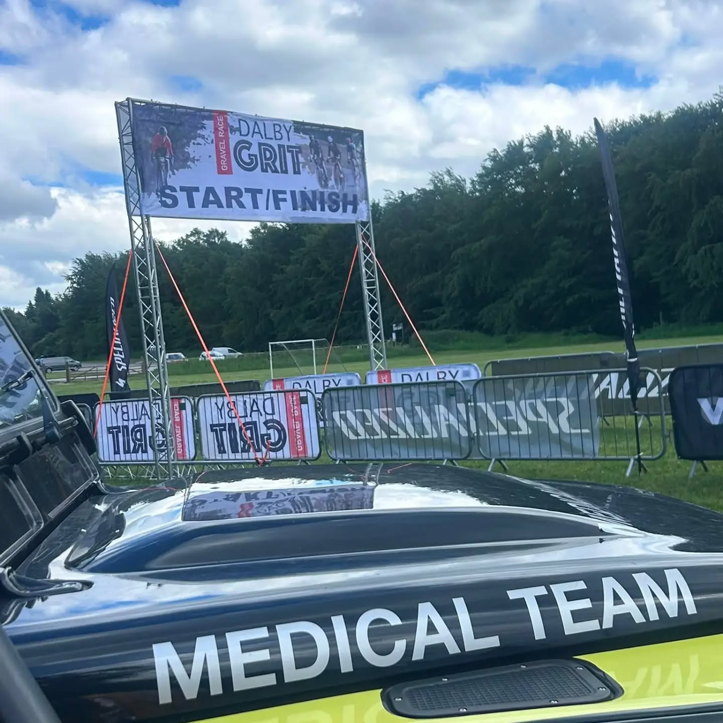 We have a paramedic led medical team over in @forestryengland Dalby Forest this weekend supporting @focal.events @dalby_grit
So far the sun has been out and riders are onto the second lap.
#gravelcycling
#gravelbike
#gravelbikemedics
#eventparamedics
#eventfirstaid