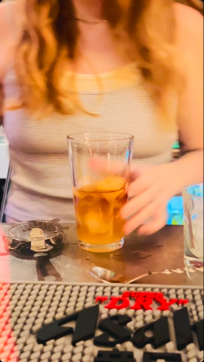 From our curated cocktail menu for the first of our Upstairs vinyl events.
Next up 3rd of July! More info soon…
.
.
.
#bristoldrinks #bristolcoctails #bristolpubscene #eastonbristol #bristolfoodanddrink