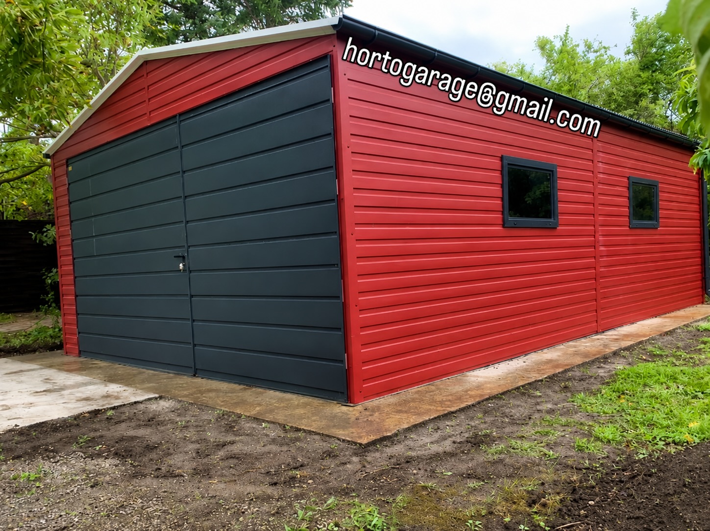 Wir präsentieren Ihnen unsere moderne Blechgarage, die sich durch ein ansprechendes Design und eine solide Konstruktion auszeichnet.
📏Abmessungen:
5,5 m Breite
8 m Länge
3 m Höhe am Giebel.
Farbgestaltung: rote Wände mit graphitfarbenem Tor und Dach.
🚪🔩Konstruktion: robustes Stahlskelett, horizontale Blechverkleidung, Satteldach mit Dachrinnensystem sowie Fenster zur Belichtung des Innenraums.
✅Vorteile: modernes Design, Langlebigkeit, Witterungsbeständigkeit, breites Einfahrtstor und funktionale Belichtung.
🚗🧰🎿Verwendung: Autogarage, Werkstatt, Lagerraum für Werkzeuge und Gartengeräte oder Hauswirtschaftsraum.
💻📲👨💻 eine ähnliche Garage oder andere Details wünschen, mailen Sie hortogarage@gmail.com, gehen Sie auf den Link in der Bio oder rufen Sie an
📞 +49 177 4242452
📞 +49 152 246 74 361