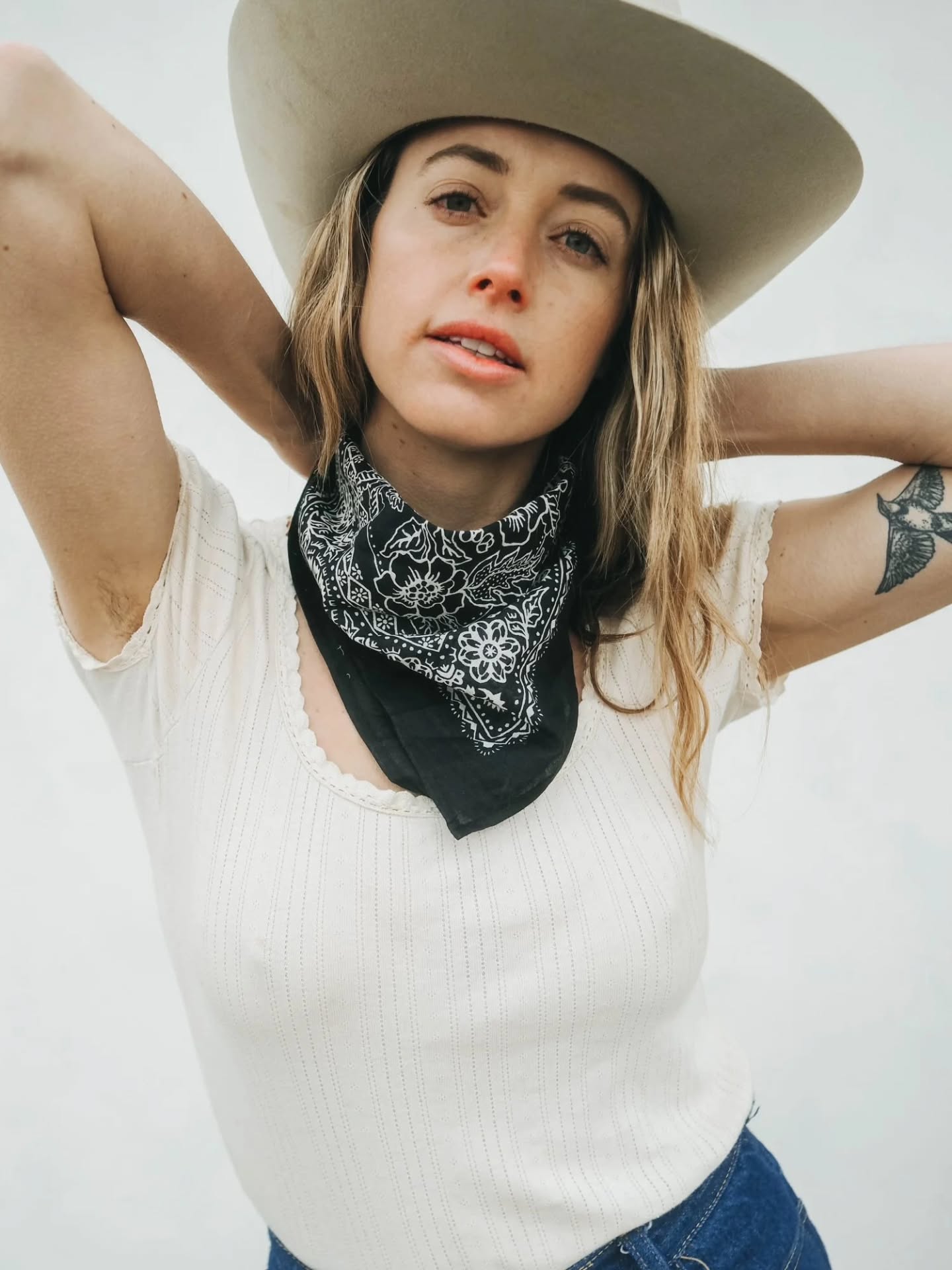 At @cactusblossomcollective Happy Parade Day and first day of Livingston Roundup. We will be open until 2:00 today for all your cowgirl / party attire! 🐴
