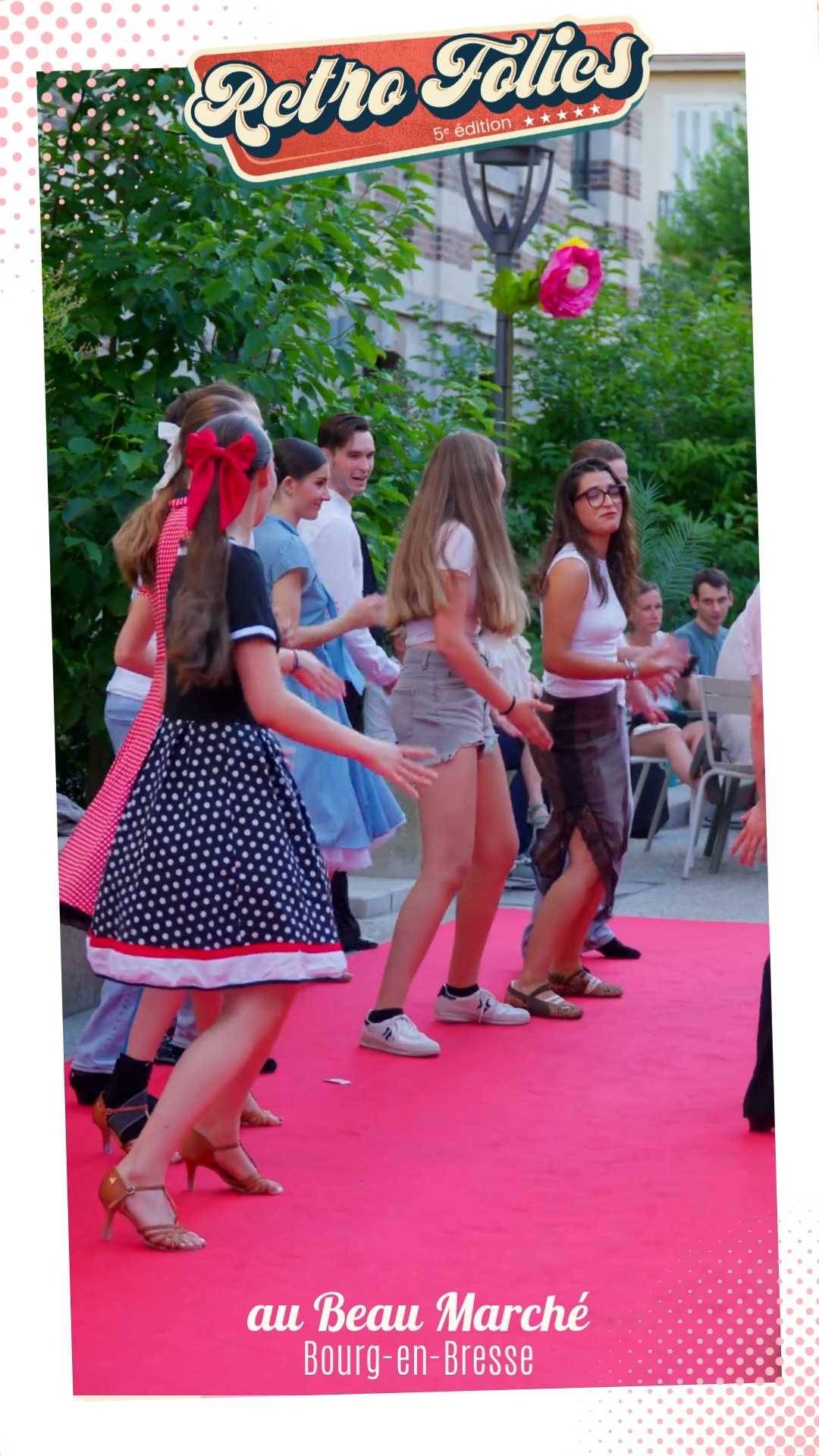 🪩✨ On l'a fait... et quelle soirée !
Jeudi soir dernier, le Beau Marché a vibré au rythme des années 80 pour lancer comme il se doit les 5 ans de Retro Folies.
💃 Des démonstrations de danse qui ont enflammé la piste avec @jlhabel et @diamsclub
💋 Des Pin-Up @unepinupdansleretro plus élégantes que jamais
🎶 Les plus grands tubes des années 80
🚗 Une touche de patrimoine automobile avec le @tacotclubain
🍹 Des cocktails rétro et une ambiance de folie au @lebeaumarche.foodhall
Des sourires, des retrouvailles, de la danse et beaucoup de bonne humeur. Et ce n'était qu'un avant-goût…
Rendez-vous les 27 & 28 juin à @ainterexpo_ekinox pour vivre l'aventure en grand !
Merci à @playfilmprod pour le récap vidéo
#RetroFolies #RetroFolies2026 #BourgenBresse #Ainterexpo #SoireeRetro #Annees80 #VintageVibes #PinUp #DanceFloor #BackToThe80s #FestivalRetro #AinTourisme #GoodVibes