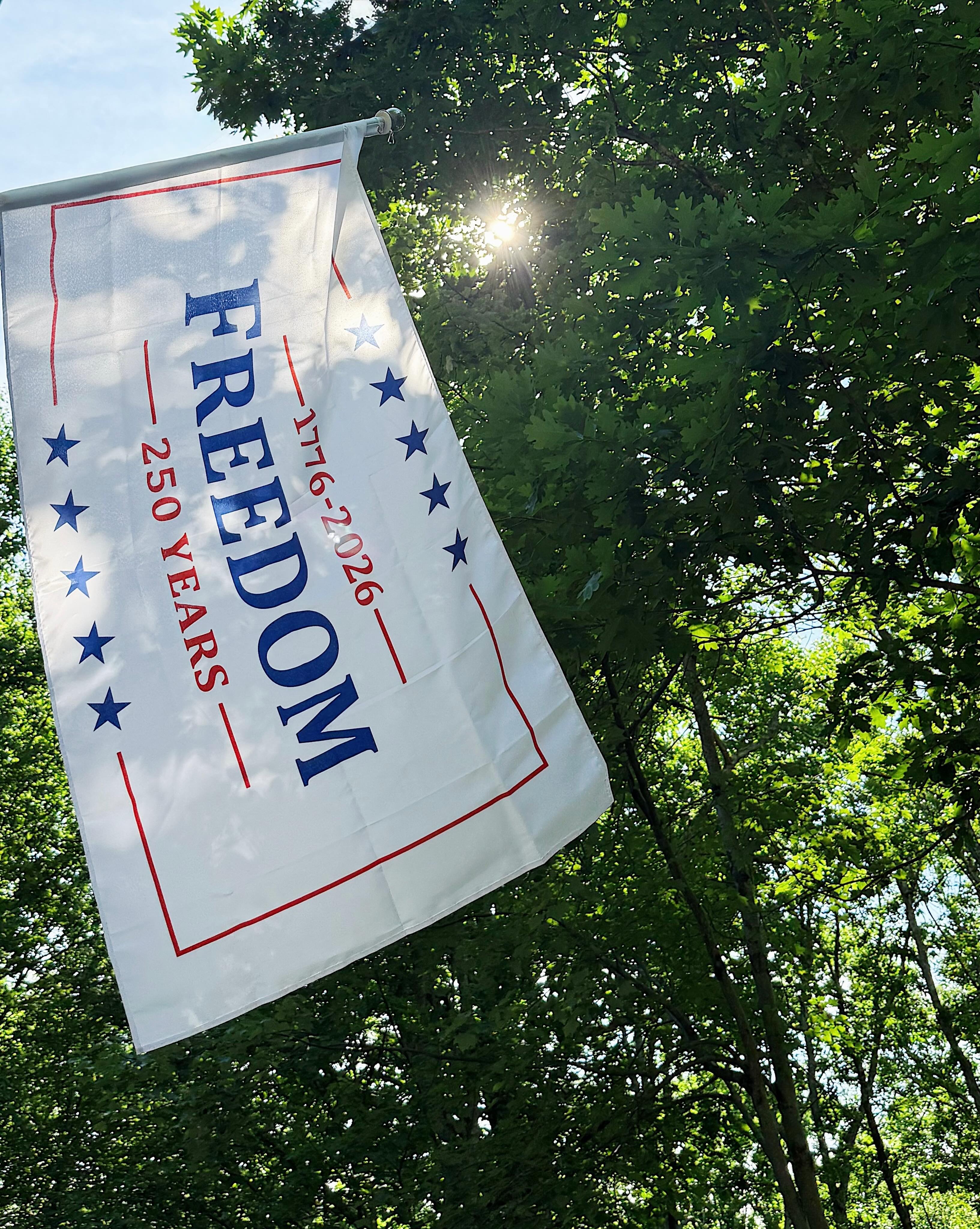 happy summer.
july 4th - loading.
