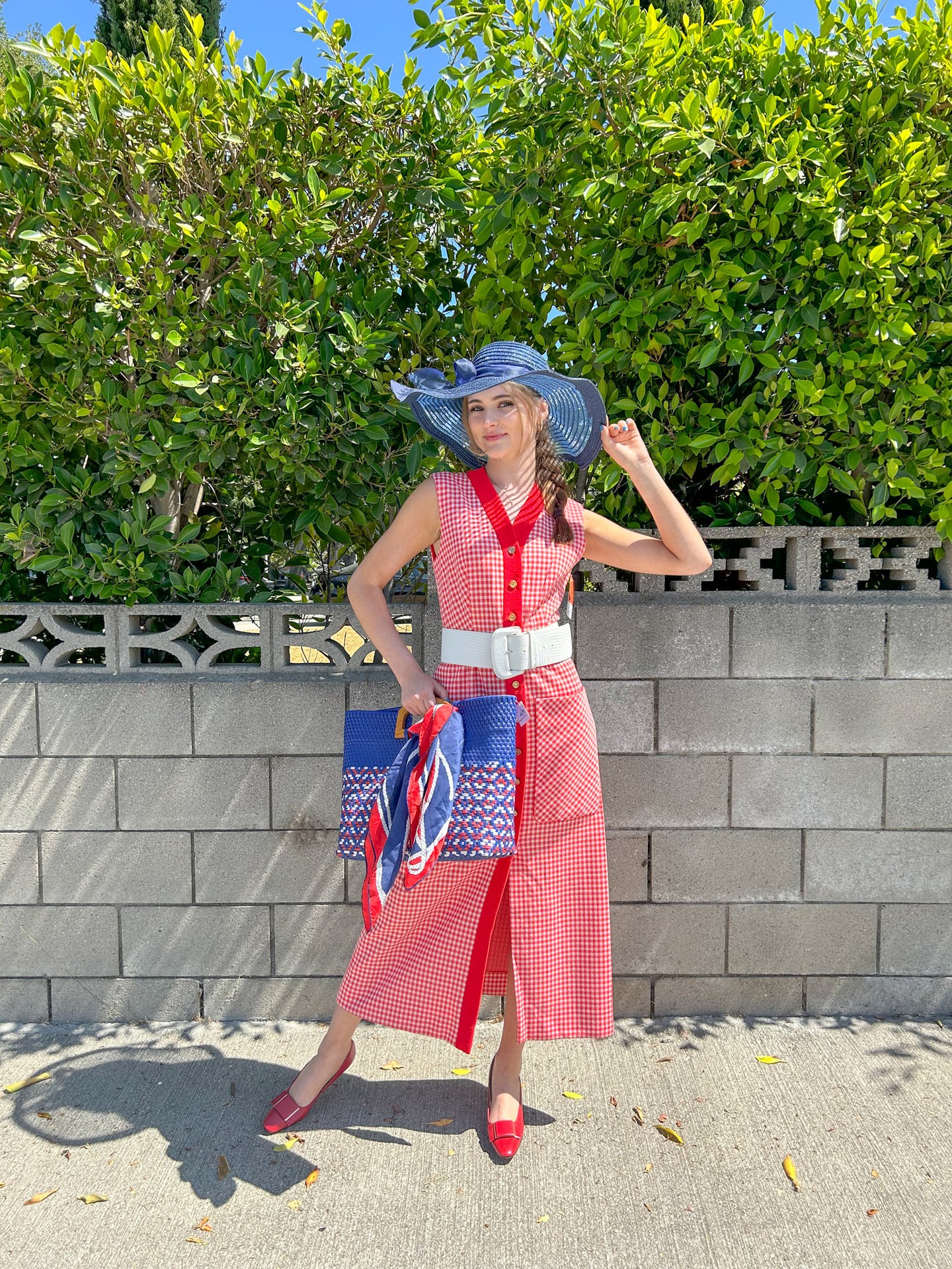 Fireworks are great... but have you seen this outfit? ❤️
Nothing says Fourth of July like a classic vintage look with just the right mix of red, white, and blue.
Whether you're spending the day at a picnic, strolling a parade, catching fireworks, or gathering with friends, vintage always brings a little extra charm to the celebration.
The best part? You'll be celebrating in a look that's as unique as you are.
Come find your holiday outfit at Playclothes Vintage in Magnolia Park before your favorite pieces are gone.
