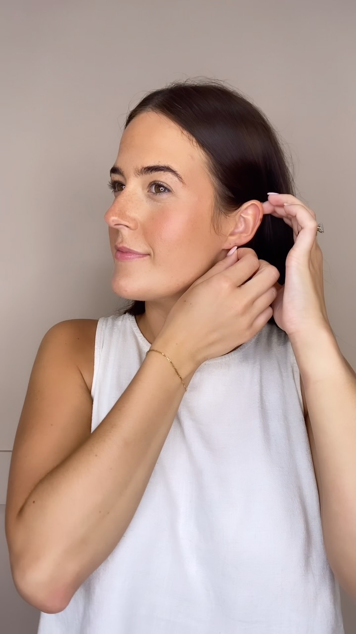 The finishing touch every bridal look deserves… ✨🤍
From timeless pearls to sparkling statement pieces, our bridal earrings are designed to add that little bit of magic on your wedding day. Which pair would you say “I do” to? 💍
✨ Save this for your bridal accessories inspiration and tell us your favourite in the comments!
#BridalEarrings #BridalAccessories #BrideToBe #WeddingJewellery #weddinginspiration