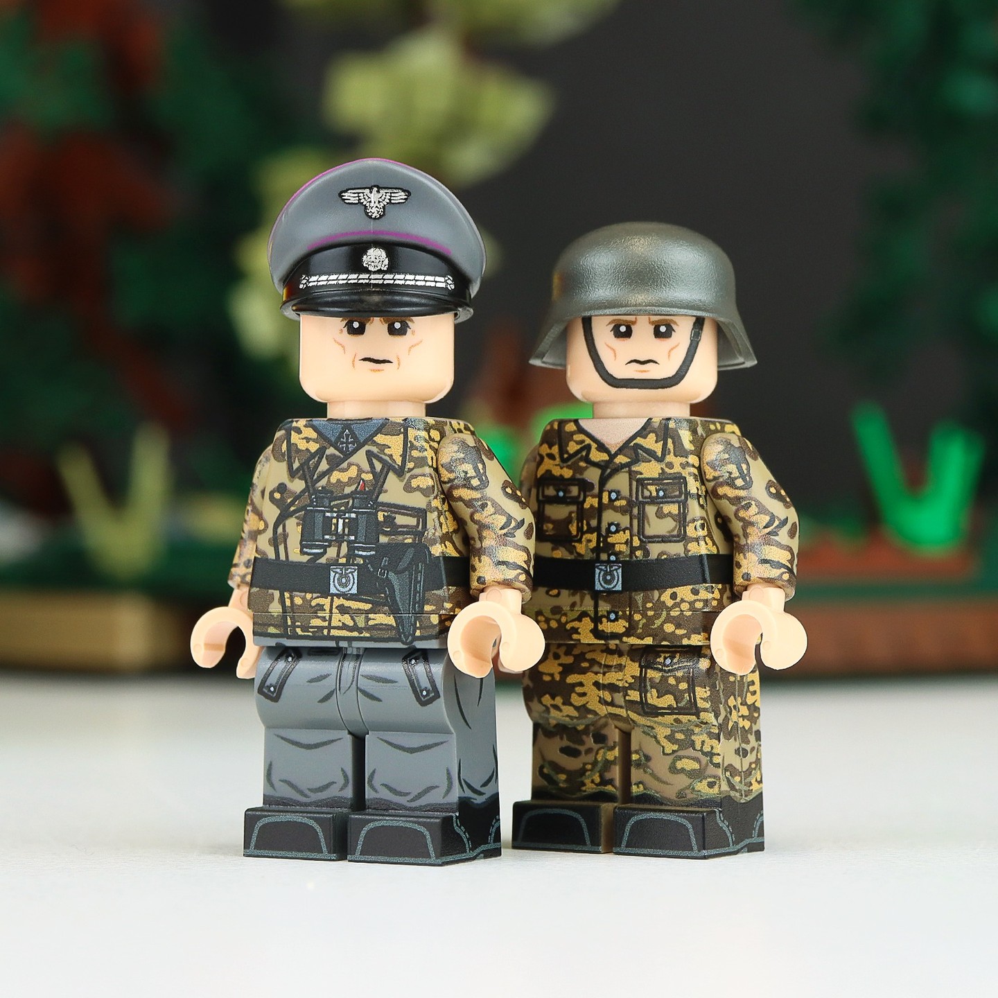 🌲 These guys don't speak for the trees...they become them!
ALL NEW WW2 Panzer Crewman Packs arrive THIS FRIDAY at 4pm (BST)!
Available in:
• Dot44 (Erbsenmuster)
• Oak Leaf (Eichenlaubmuster)
These camouflaged duos are ready to roll into your collection 👀
💬 Which pattern are you choosing first?
-
#unitedbricks #lego #minifigures #afol #brickarms #customlego #militaryminifigs #oakleaf #brickphotography