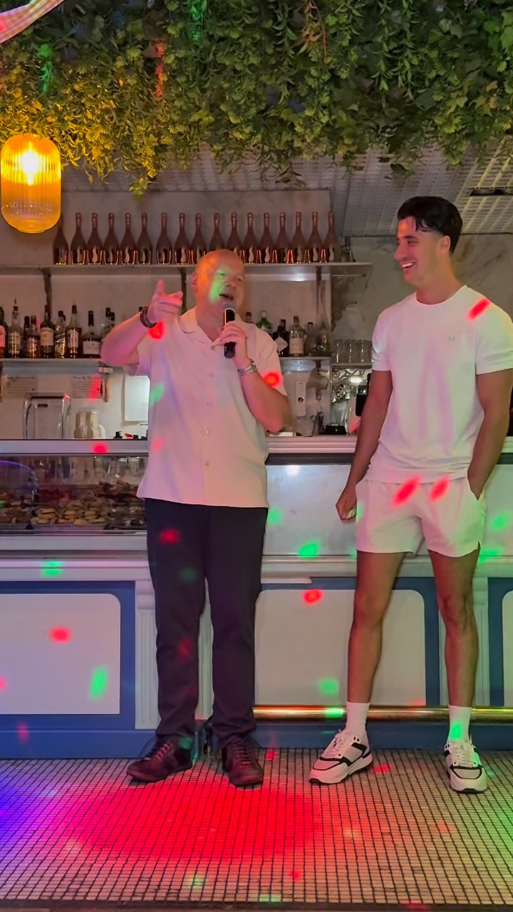 Where are all the @spursofficial fans at?
#loveisland #spurs