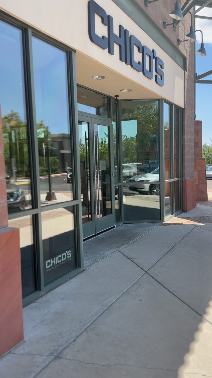 Refresh your wardrobe at Chicoās! From everyday essentials to stylish statement pieces, youāll find something for every occasion at Pine Ridge MarketplaceāØ