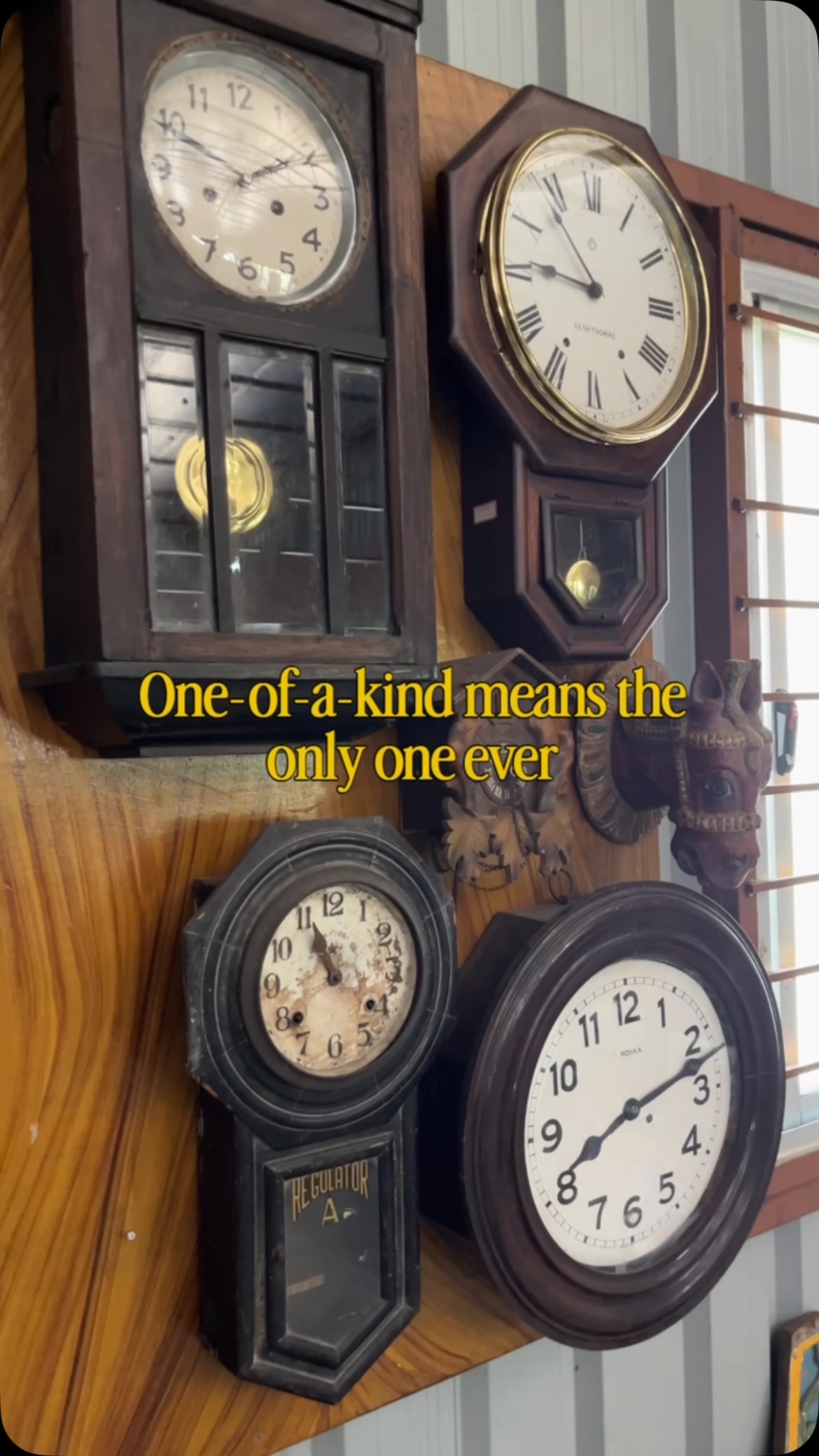 and how cool is it to think you have the only one ?! Send this to a friend who appreciates old things 🫶🏼
#anteakwoods #antiqueitemsinchennai #chennaiantiquestore #chennaiantiques #vintagestorechennai