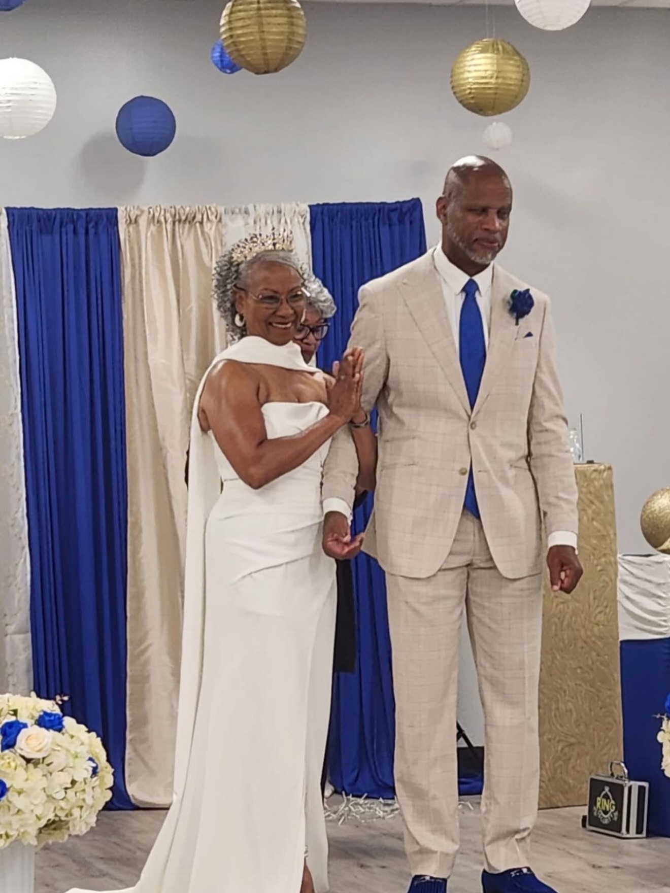 I married the love of my life.
I've spent years telling women that you can't heal in a crowded life — that you have to clear space for what actually matters. Last weekend, i got to live that all the way through.
No rush. no noise. no crowd of obligations pulling at me. just the people i love, and the person i get to keep choosing.
Thank you to everyone who's been part of this journey with me — as a coach, a friend, a stranger on the internet who's read the book. i felt all of it this weekend.
Here's to the next chapter. 🤍