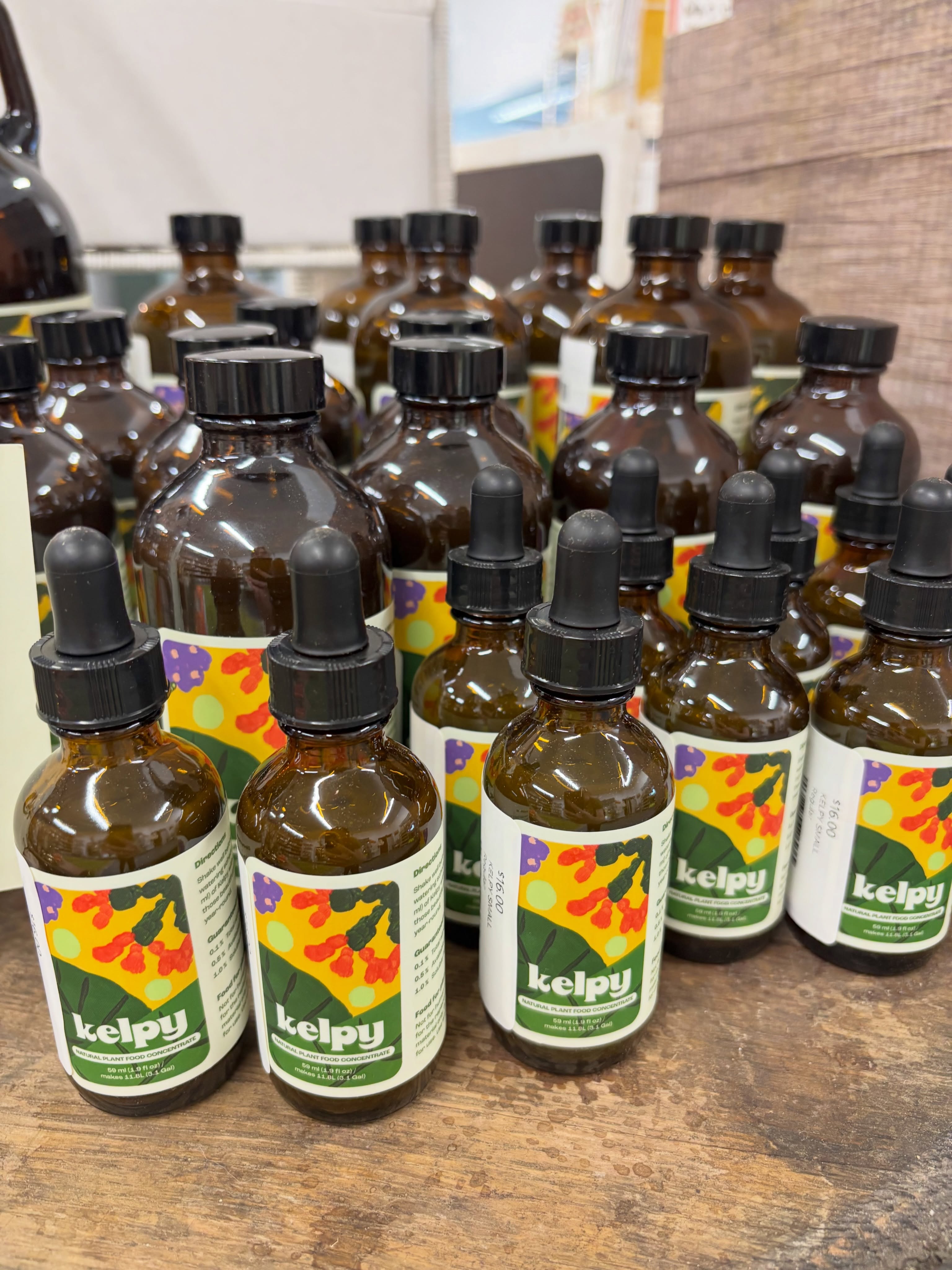 Guys guess what! We finally were able to restock our Kelpy! One of our favorite plant foods
Make sure to keep your bottle if you buy some because we do refills💚