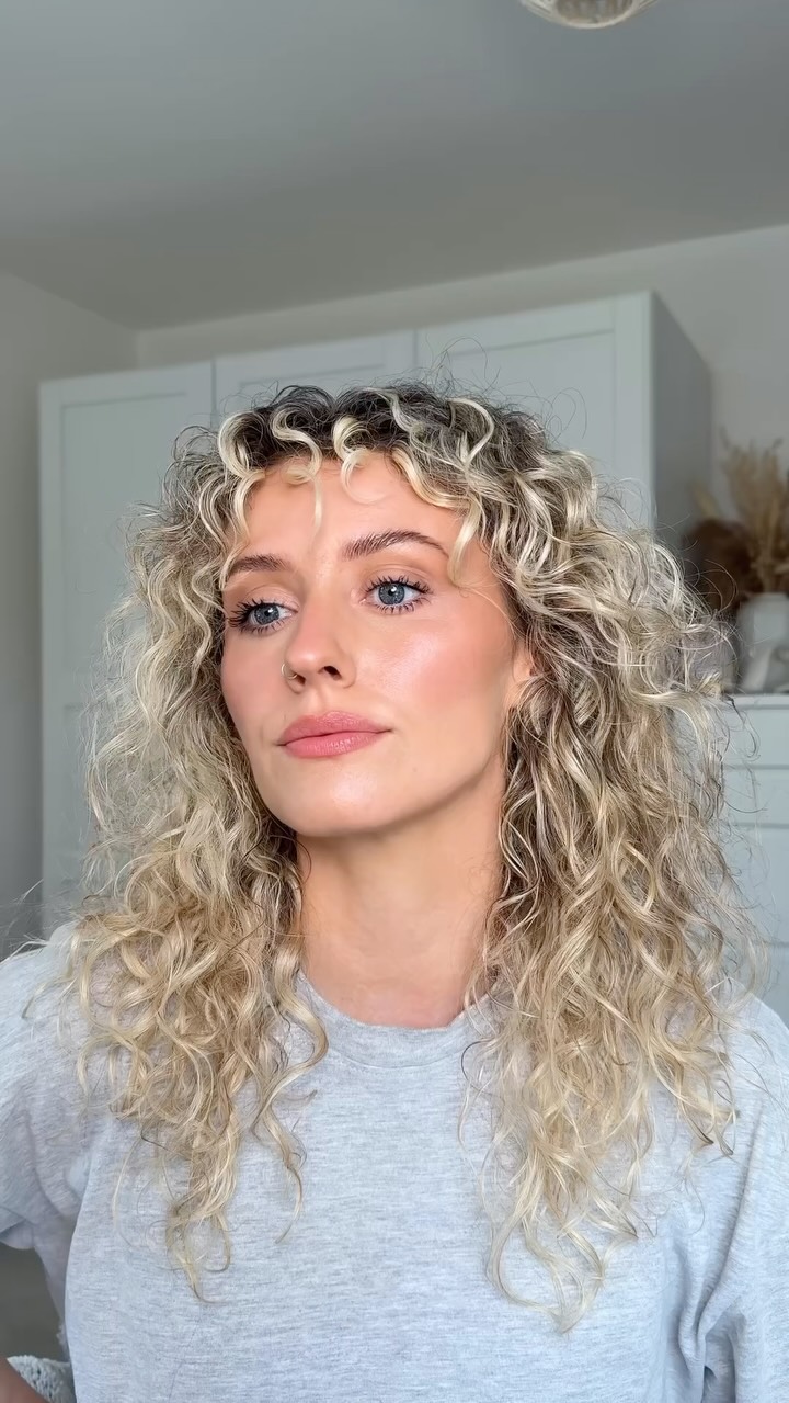 Coz you can be matte when you’re dead xox
If you’d like the product list comment PRODUCTS, you’ll get an easy shoppable list and I’ll pop my discount codes on there for you too! 🩷
Some products were kindly gifted x
#glowymakeup #bridalmakeupartist #glowyskin
Glowing skin
How to do glowy makeup
Makeup tutorial
Bridal makeup artist