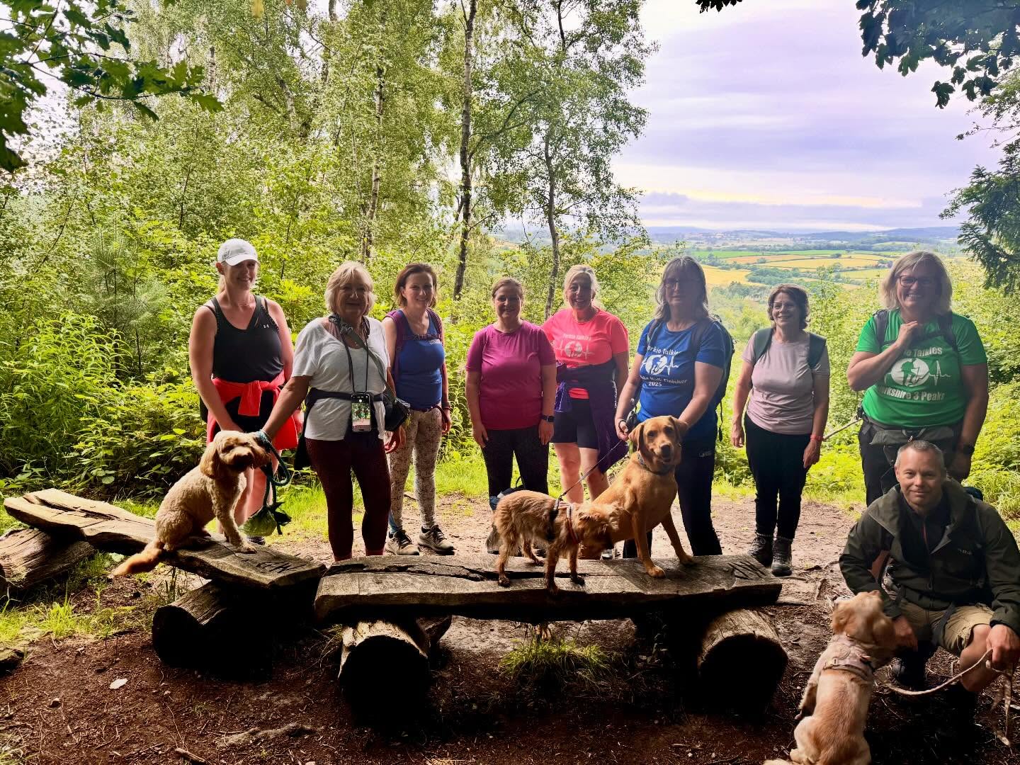 I do love a walk in the woods! 🧡
Even better when it’s one of our Wednesday evening walks. Beautiful views, a chiffchaff singing, and the trails almost completely to ourselves.
📍Yearsley Woods - 5 miles and 700ft ascent
Check out other Wednesday’s make the most of the daylight
https://www.yorkietalkies.co.uk/yto-evening-walks
#getoutside #YTO #guidedwalks #walking #wood