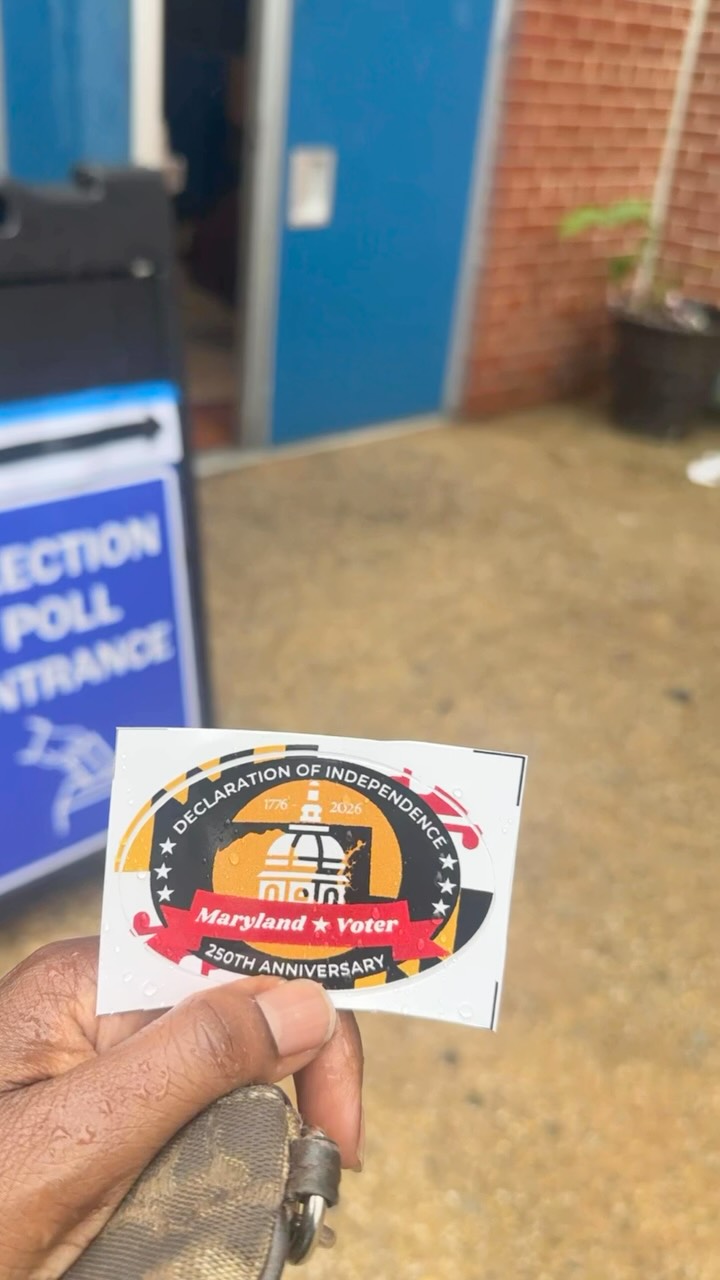 I don’t complain in vain—I vote. Through the rain, sleet, or snow, you’ll find me at the polls. 🗳️✊🏾
#dionnejoynerweems
#mybmore
