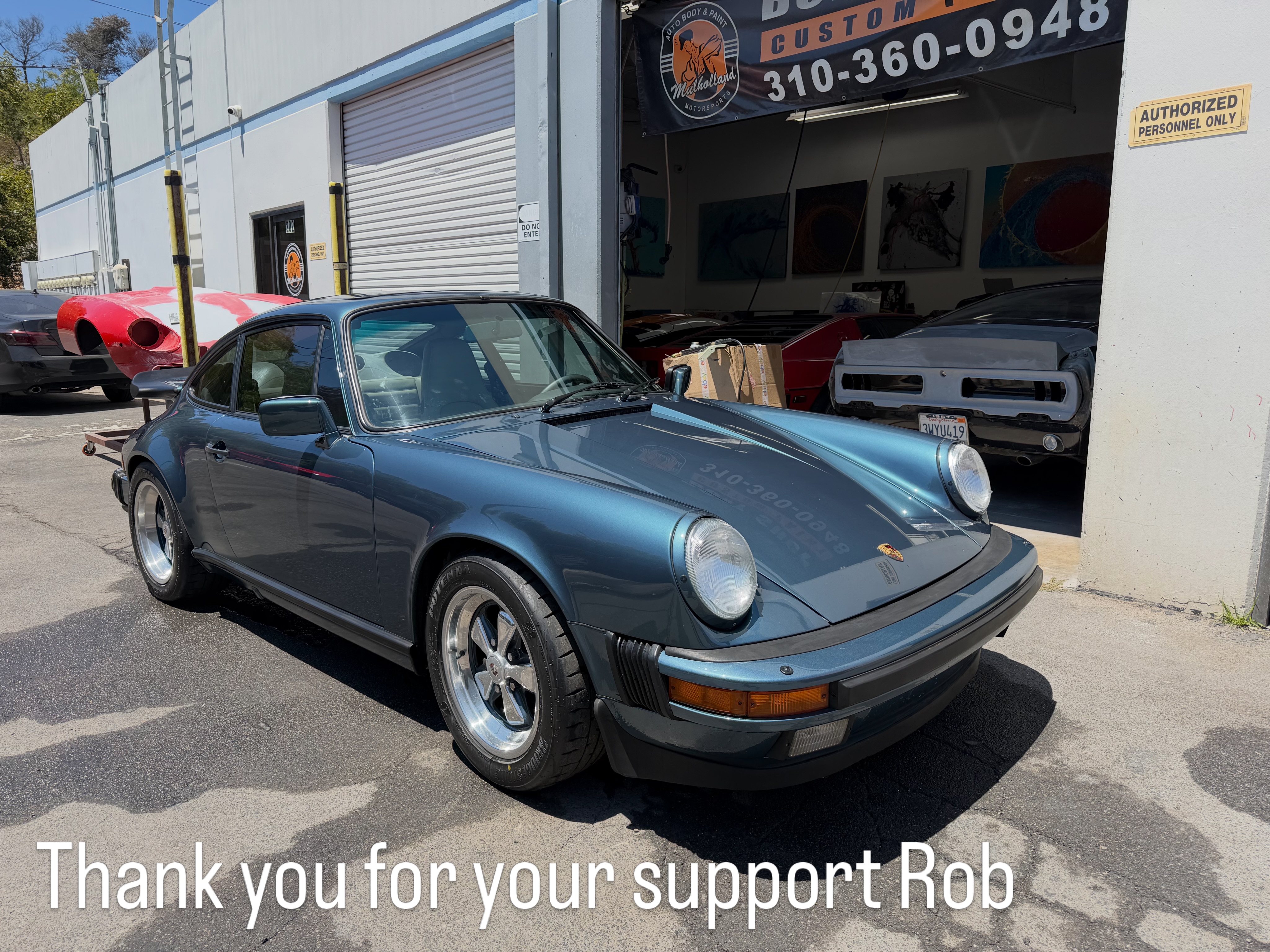 A very cool and challenging color to match on this 1987 Porsche 911. Taking the time to get it right is what makes all the difference.
#porsche #mulhollandmotorsports #newburypark #autobodyandpaint #heavyontheland