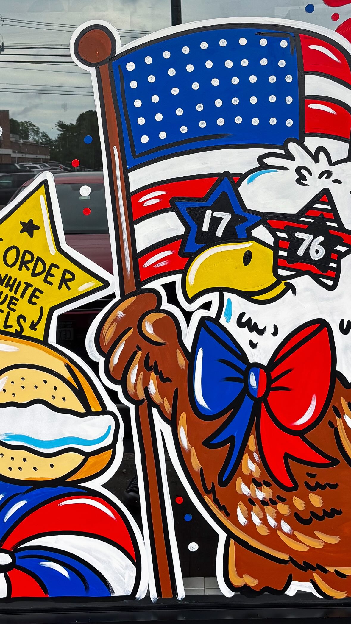 America can’t turn 250 without some red white and blue bagels 🥯🇺🇸🦅
•
Hand painted for @wallysbagels ✨
•
#windowpainting #windowartist #longislandbagels #longislandwindowartist #windowsplash
Hand painted windows | Long Island window art