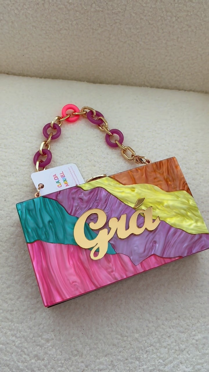 ✨ Carry a little Grá wherever you go. Bold colors, timeless style, and a whole lot of love 🌈