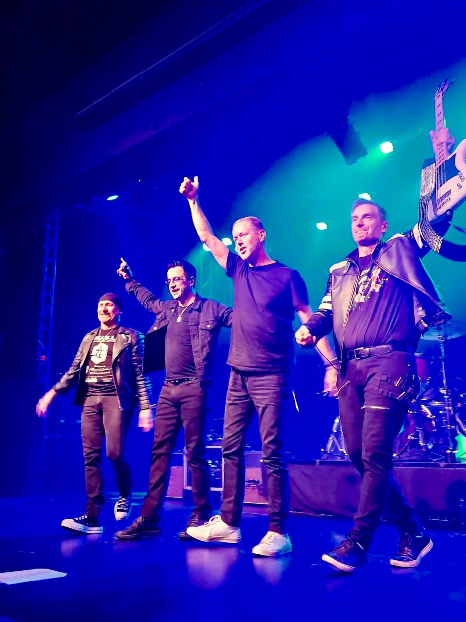 We had a great show at the Feather Falls Casino Brewing Company in Oroville, California this last weekend, and would like to thank everyone who came out to see us, and we hope to see you all again very soon!
📷 Stacey Eleana & Jorgen Ingmar
-
#u2 #u2tribute #u2tributeband #u2lavation #featherfallscasino